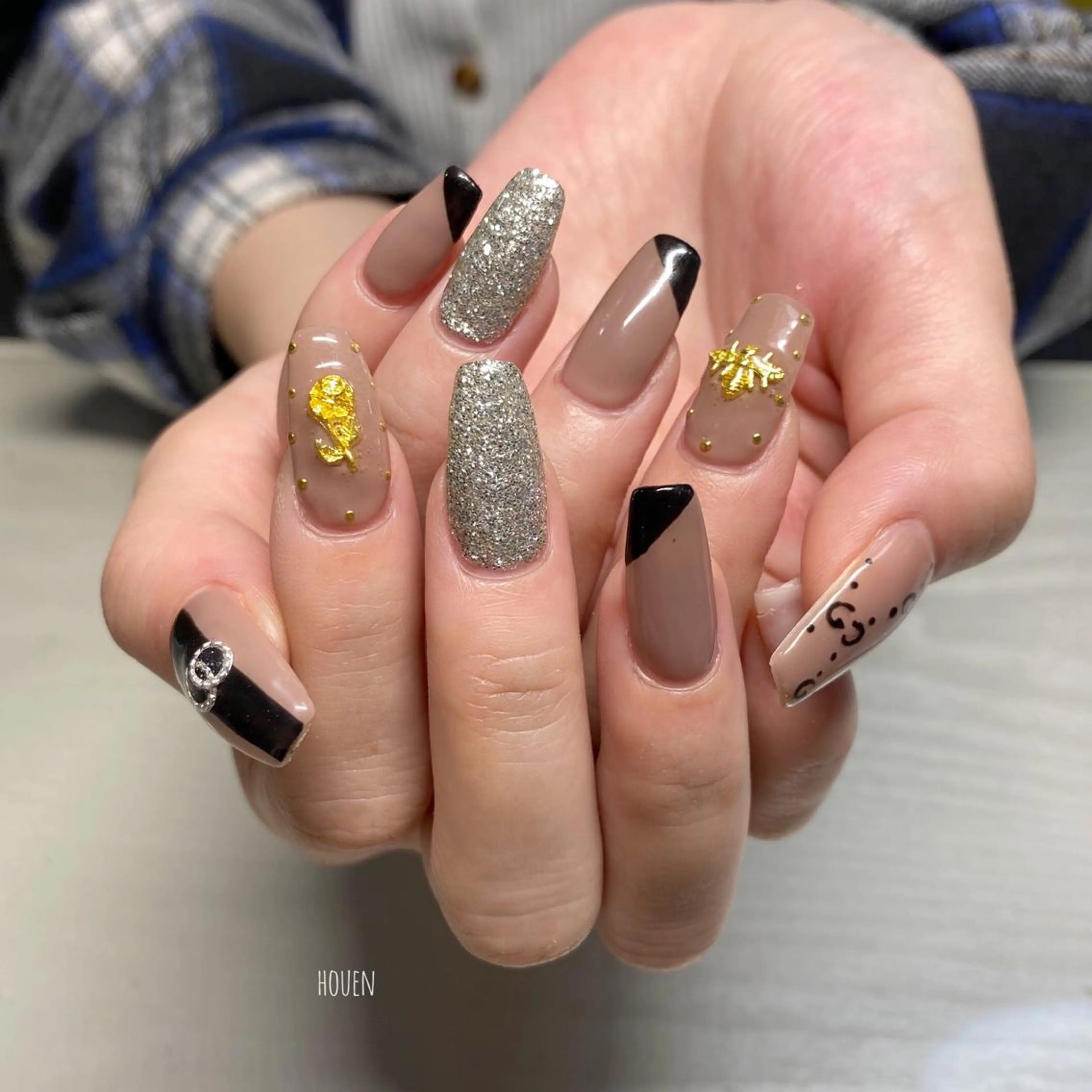ネイル 持ち込み I P'ink nail salon所属・I pinknail 韓国風·持ち込み専門のネイルデザイン