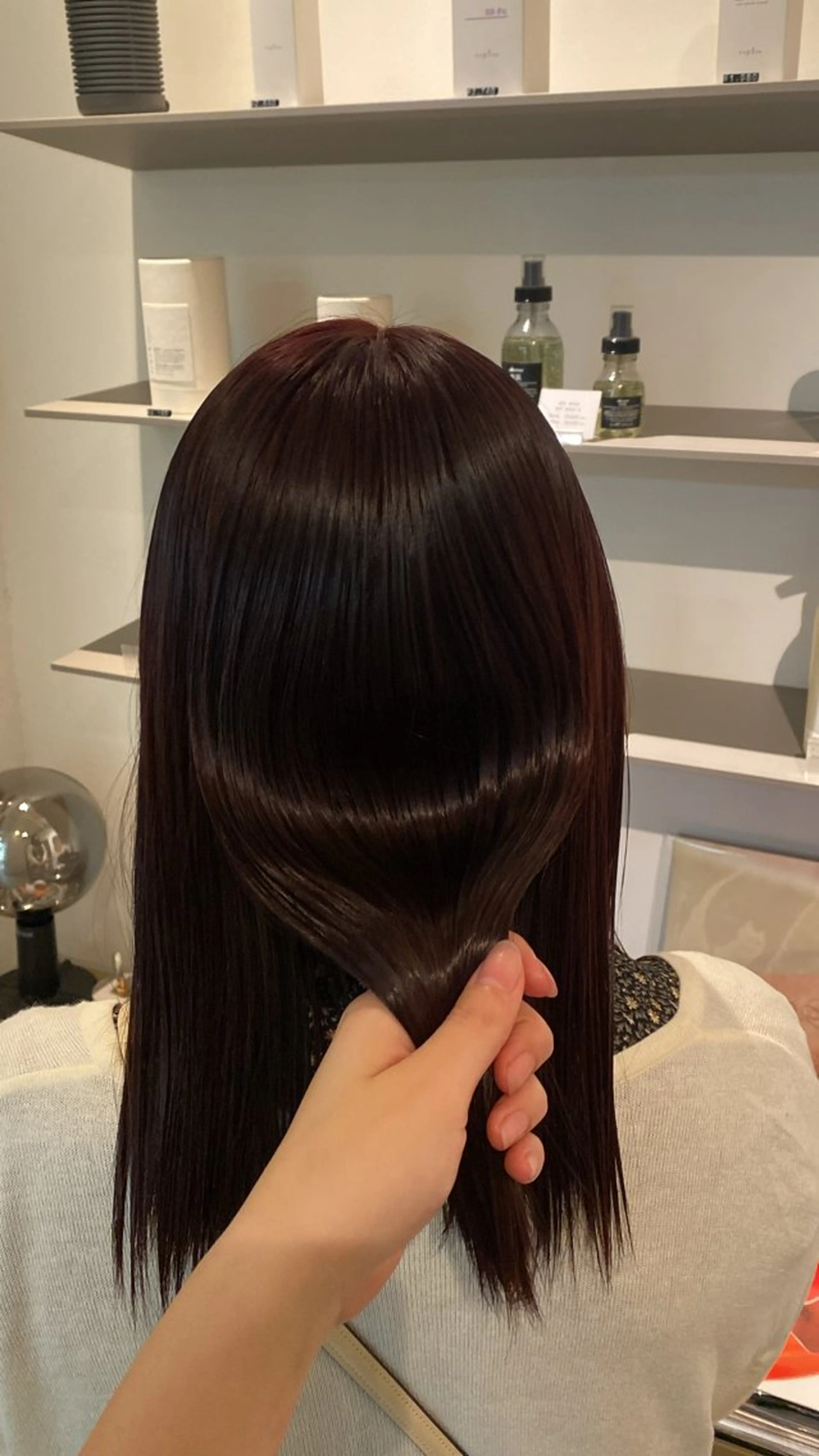 hinata /ハイトーンのヘアスタイル