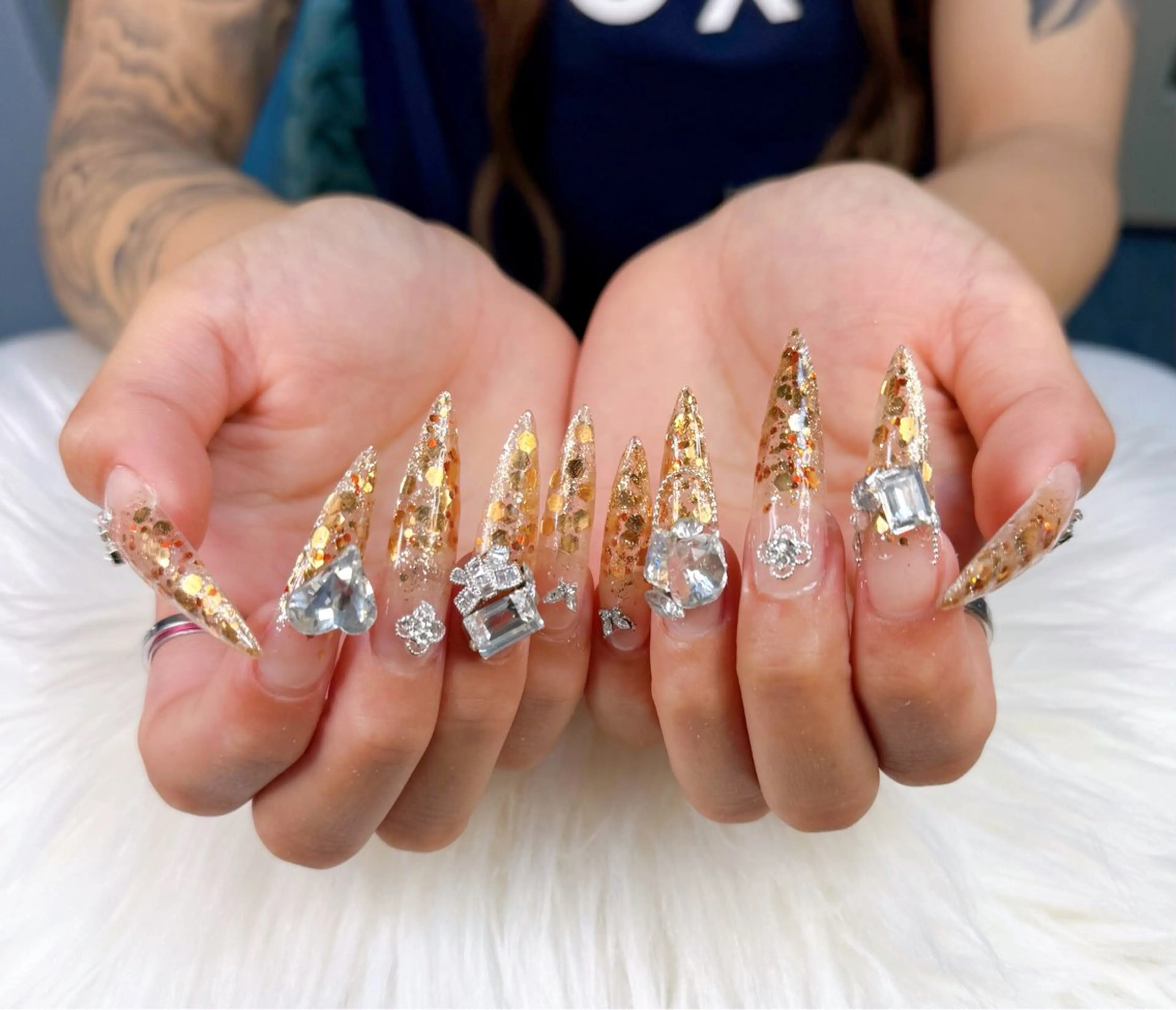 ネイル アートネイル オーロラネイル チークネイル 長さ出し フットネイル ハンドネイル happy nail所属・Happy Nailのネイルデザイン