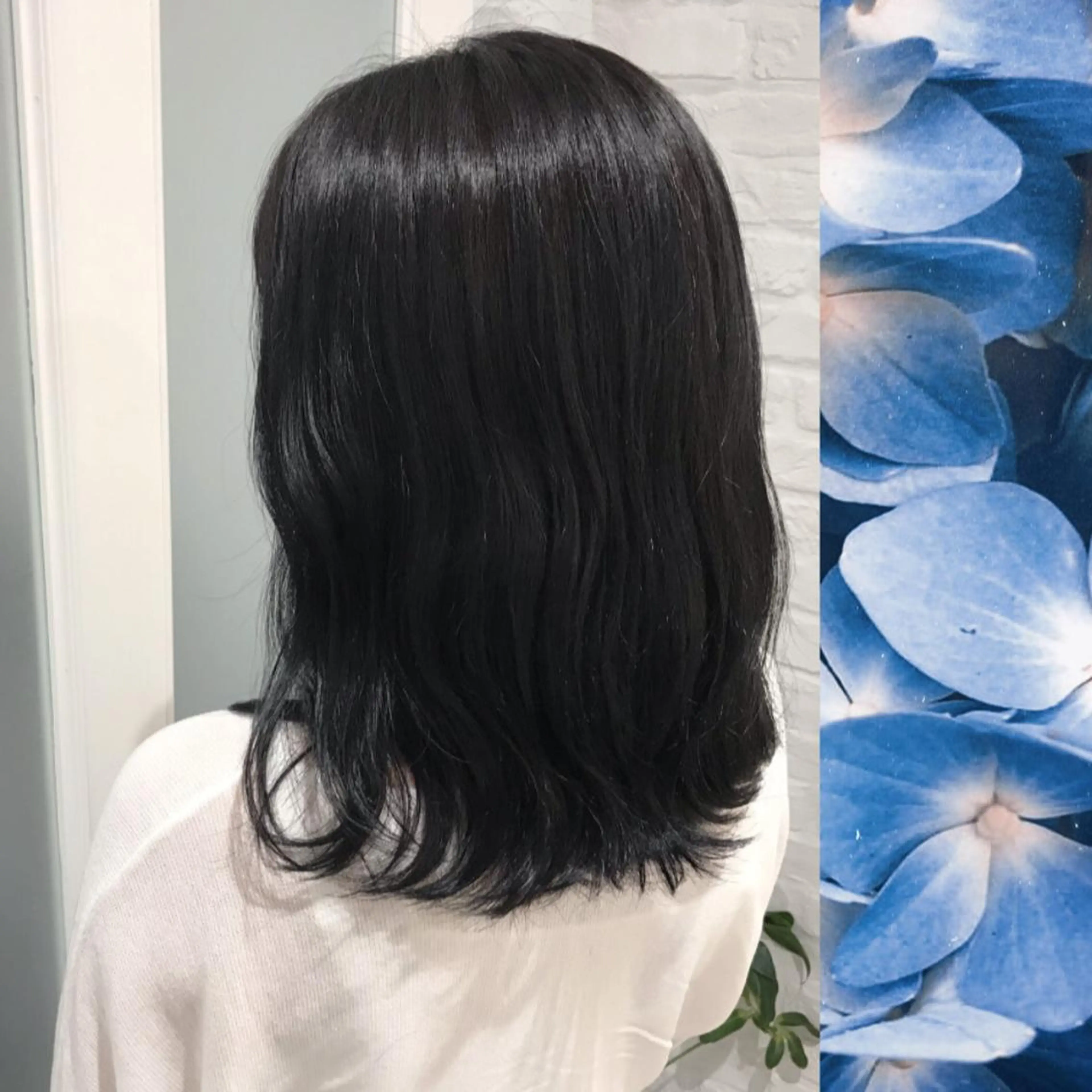 ミディアム カラー 小山 美月のヘアスタイル