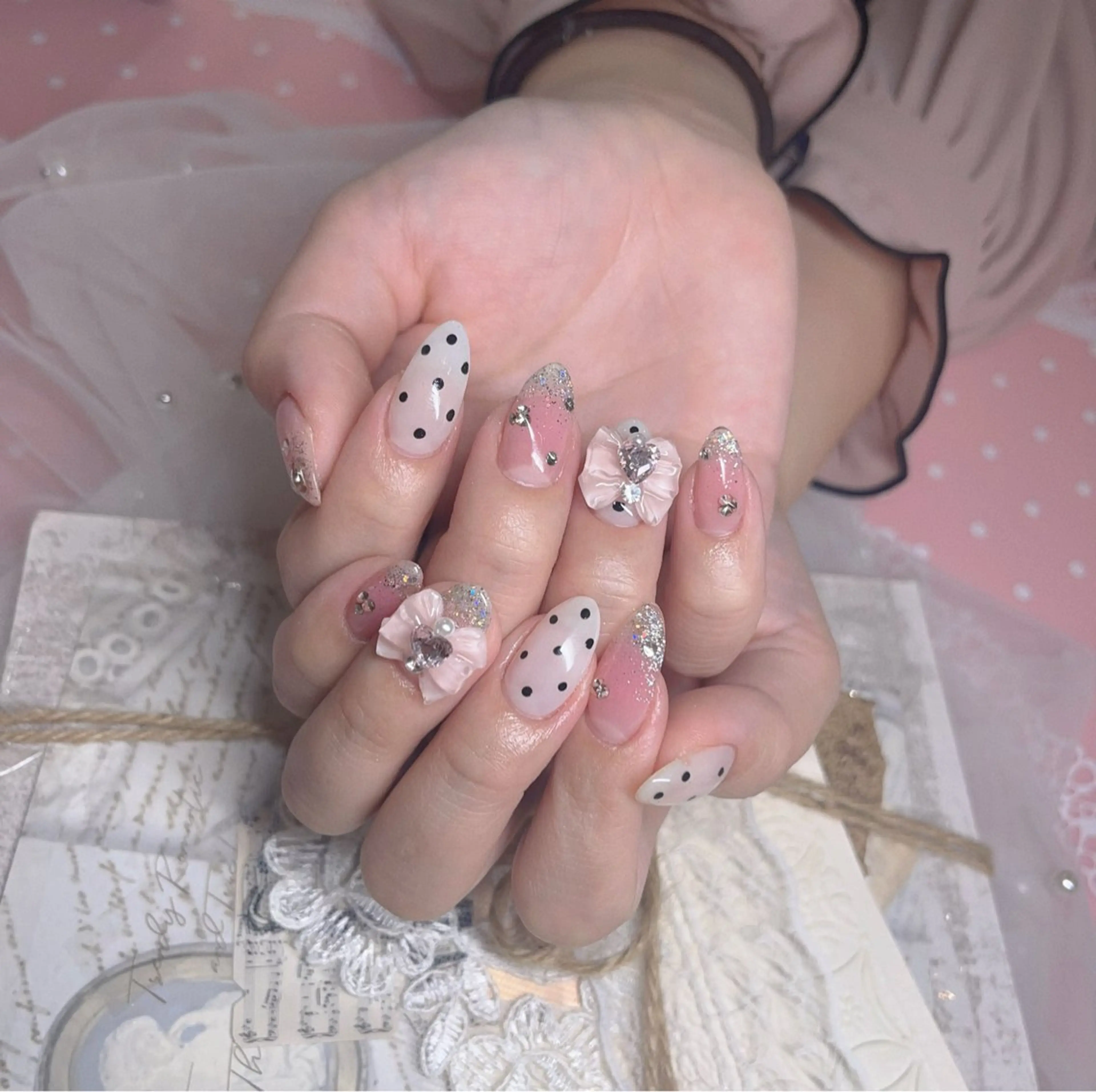 ネイル Fairyフェアリーネイルサロン所属・Nail Hibi サロンのネイルデザイン