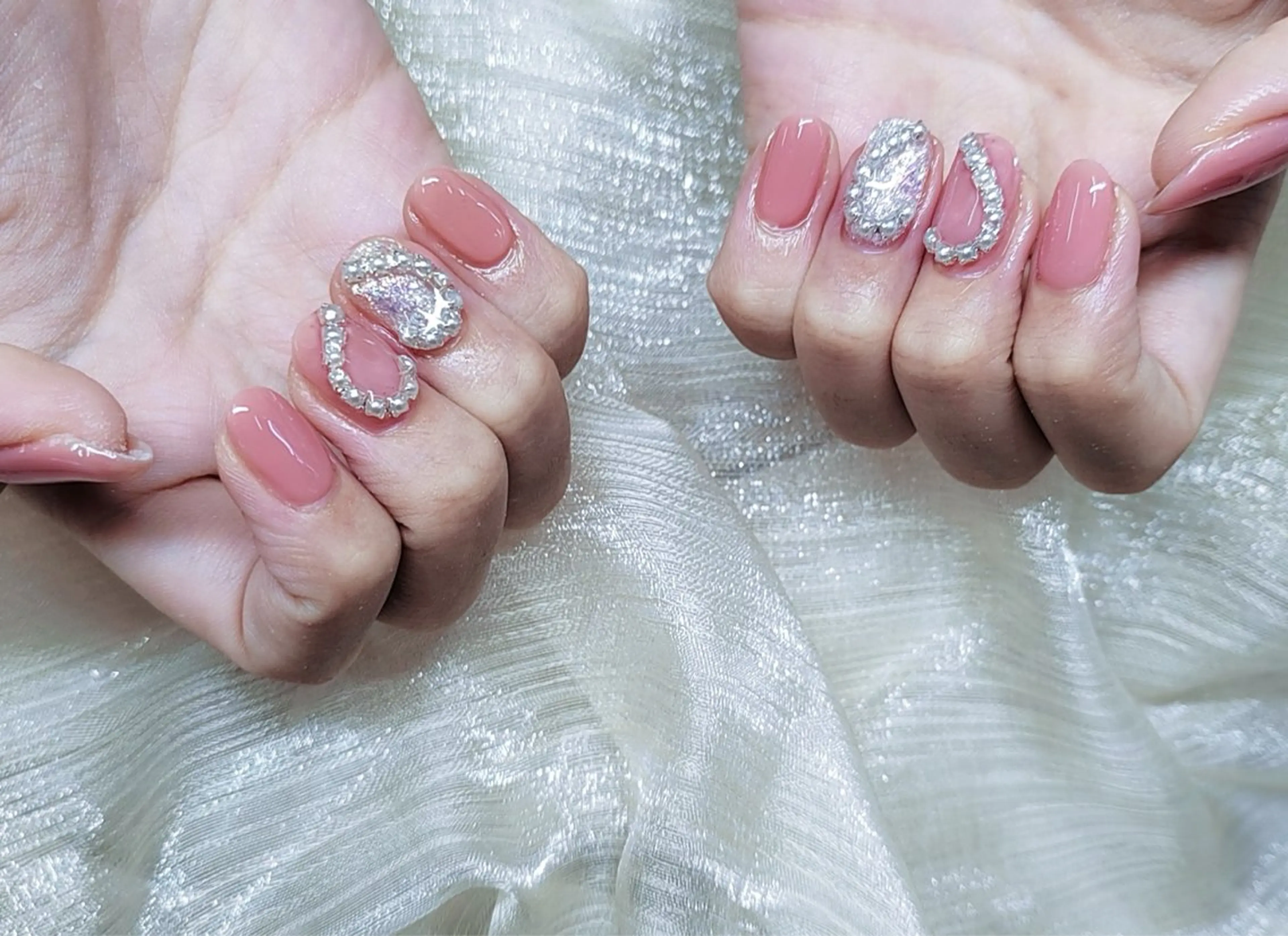 ネイル ハンドネイル 櫻井 ナナのネイルデザイン