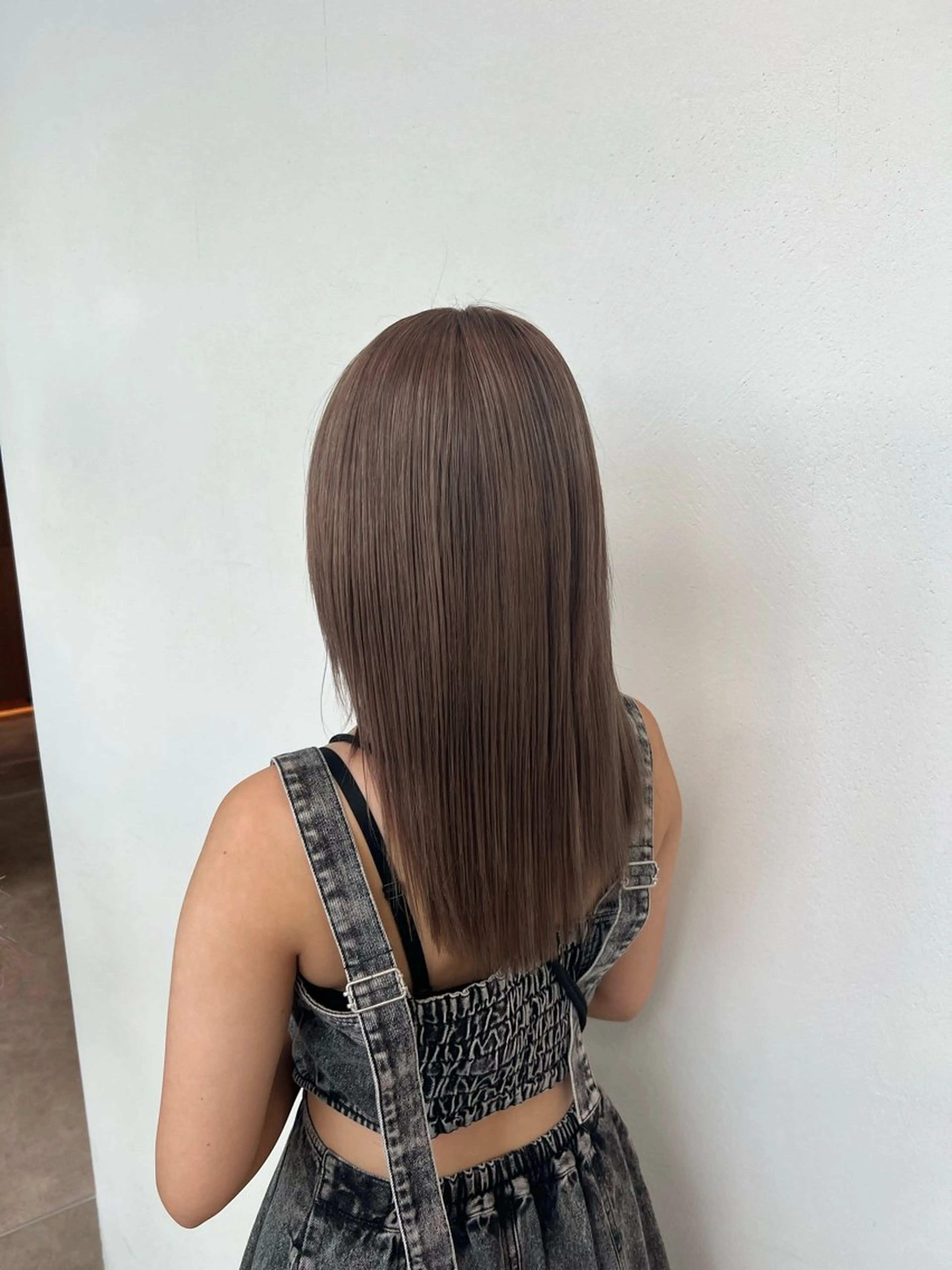 ミディアム カラー カット ヘアカラー トリートメント ✨髪質改善 縮毛矯正 艶髪 立川 コウキ✨のヘアスタイル