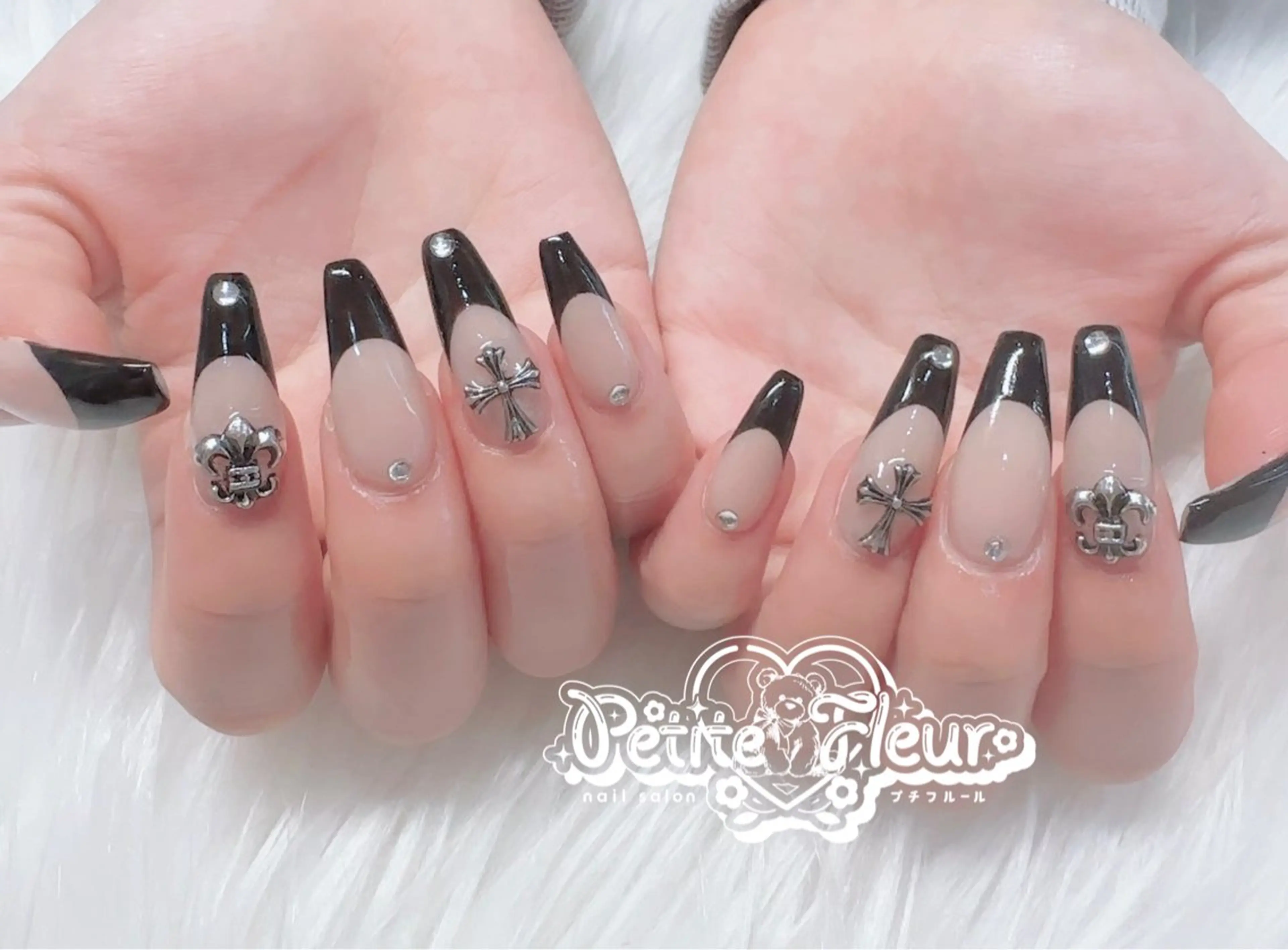 ネイル ハンドネイル ❁⃘*。Petite fleur❁⃘*りさのネイルデザイン