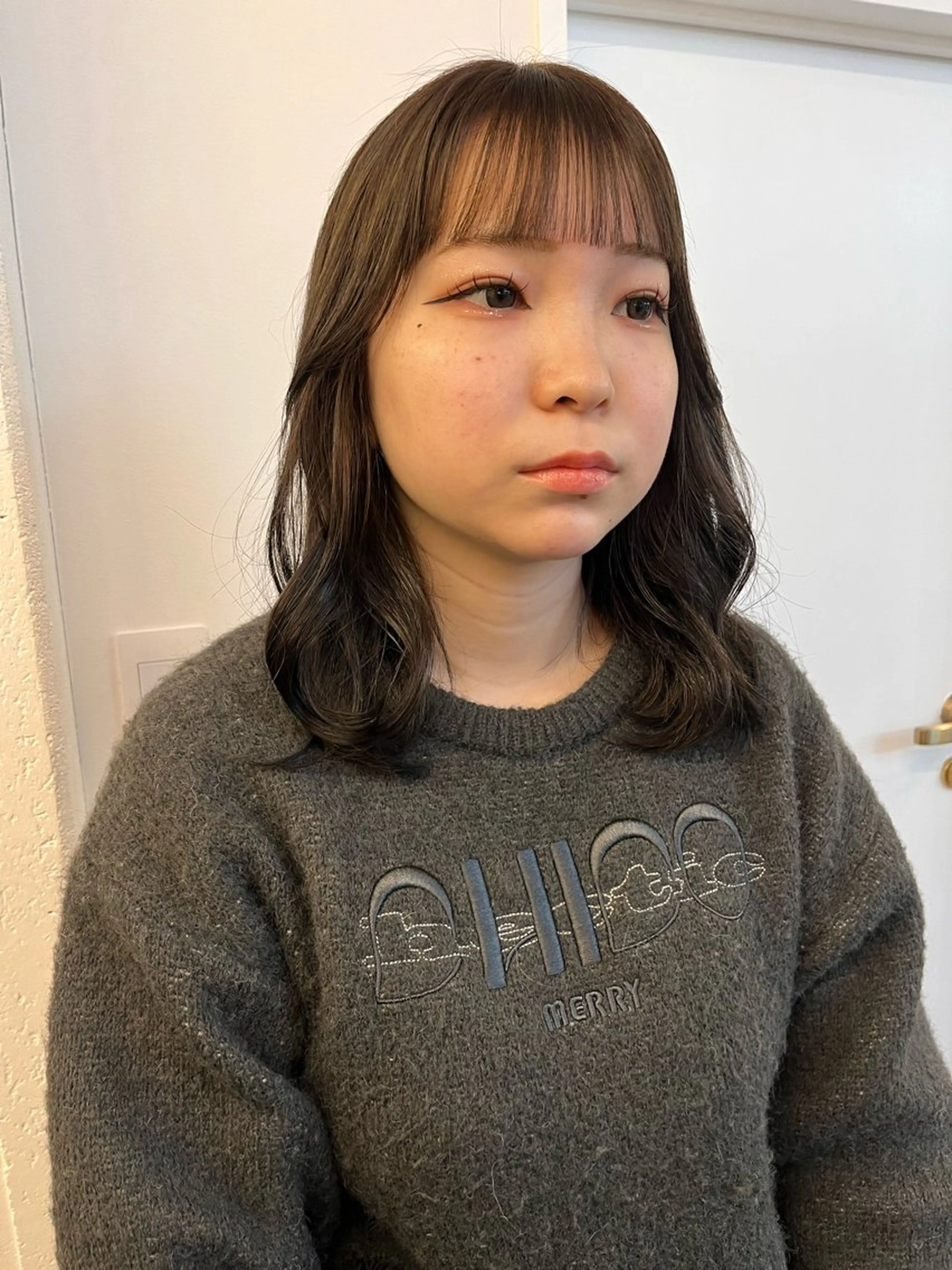 ミディアム カラー 透明感カラー グレージュ カット ヘアカラー レイヤーカット/韓国 ヘア/ honokaのヘアスタイル