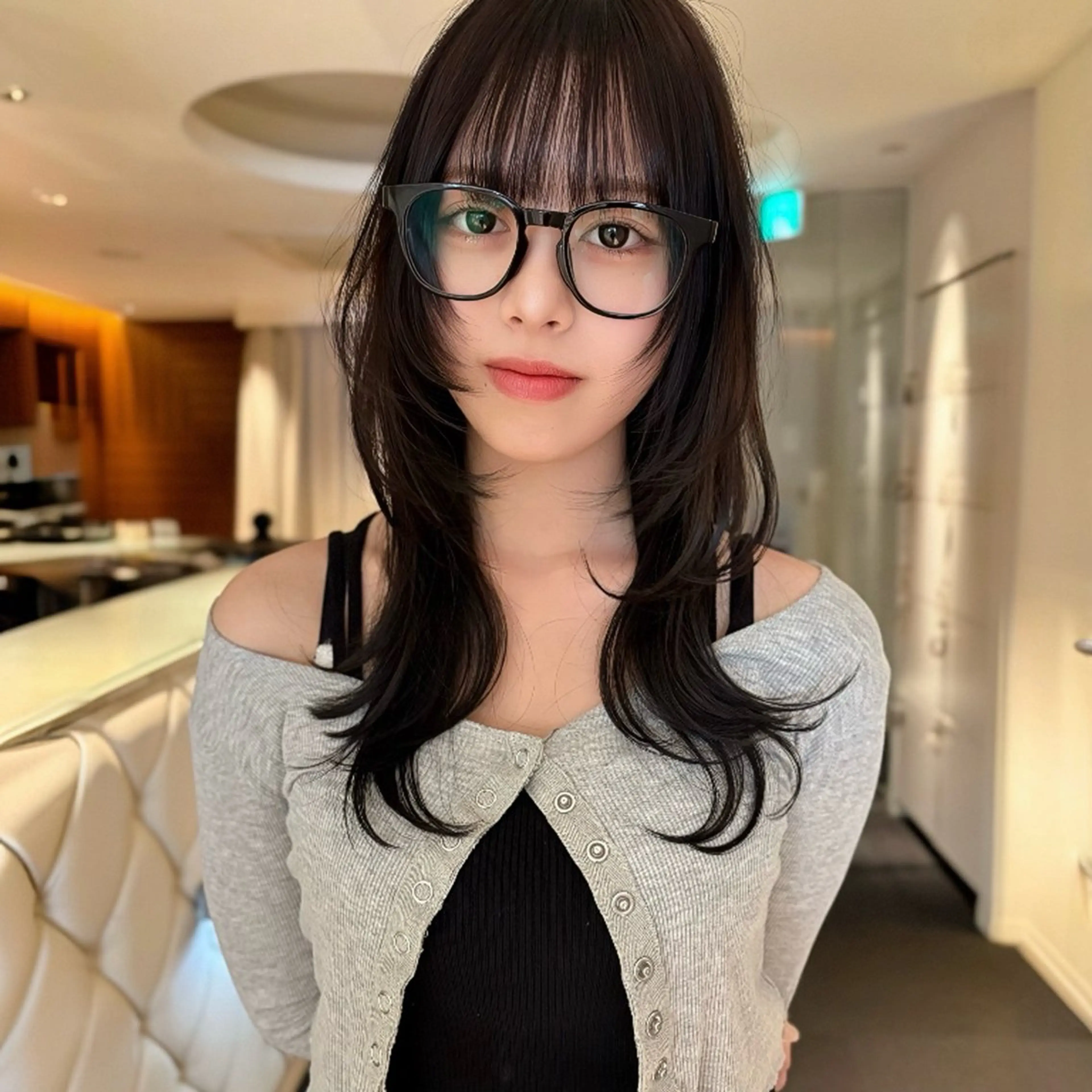 セミロング ハッシュカット/四条 烏丸/寺本弘樹のヘアスタイル