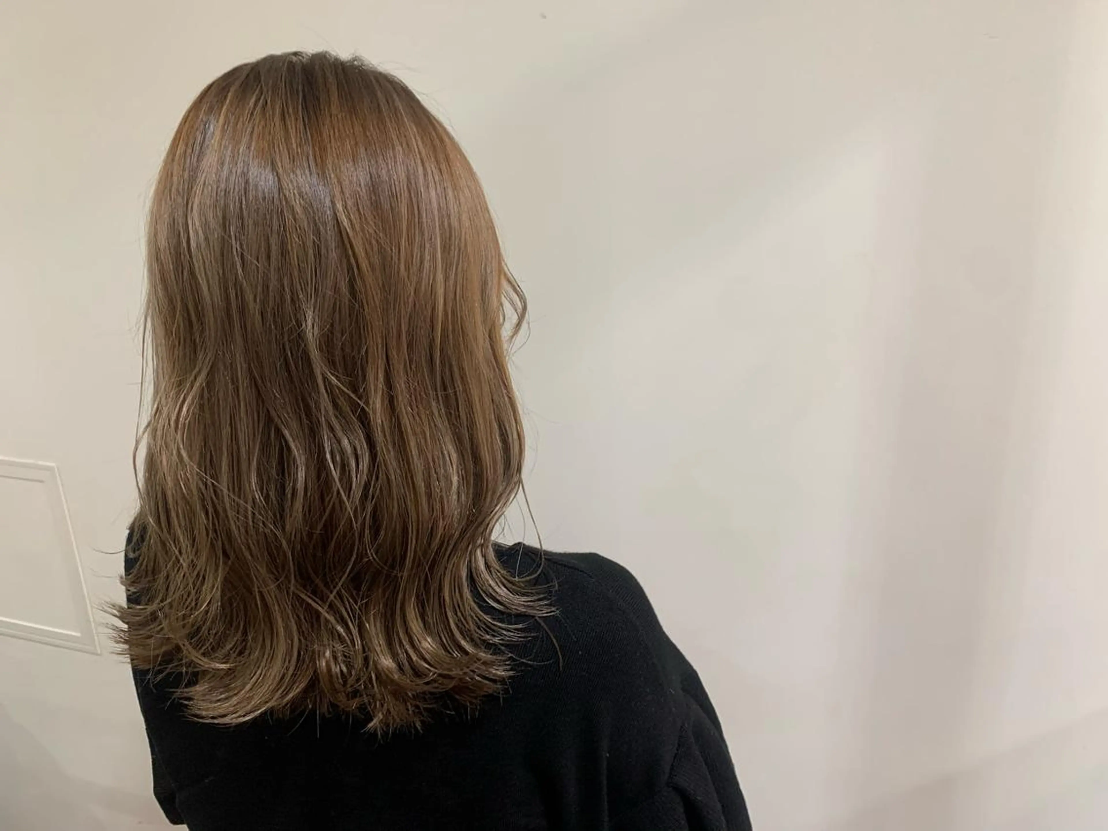 ロング カラー カット ヘアカラー あべ ゆうかのヘアスタイル