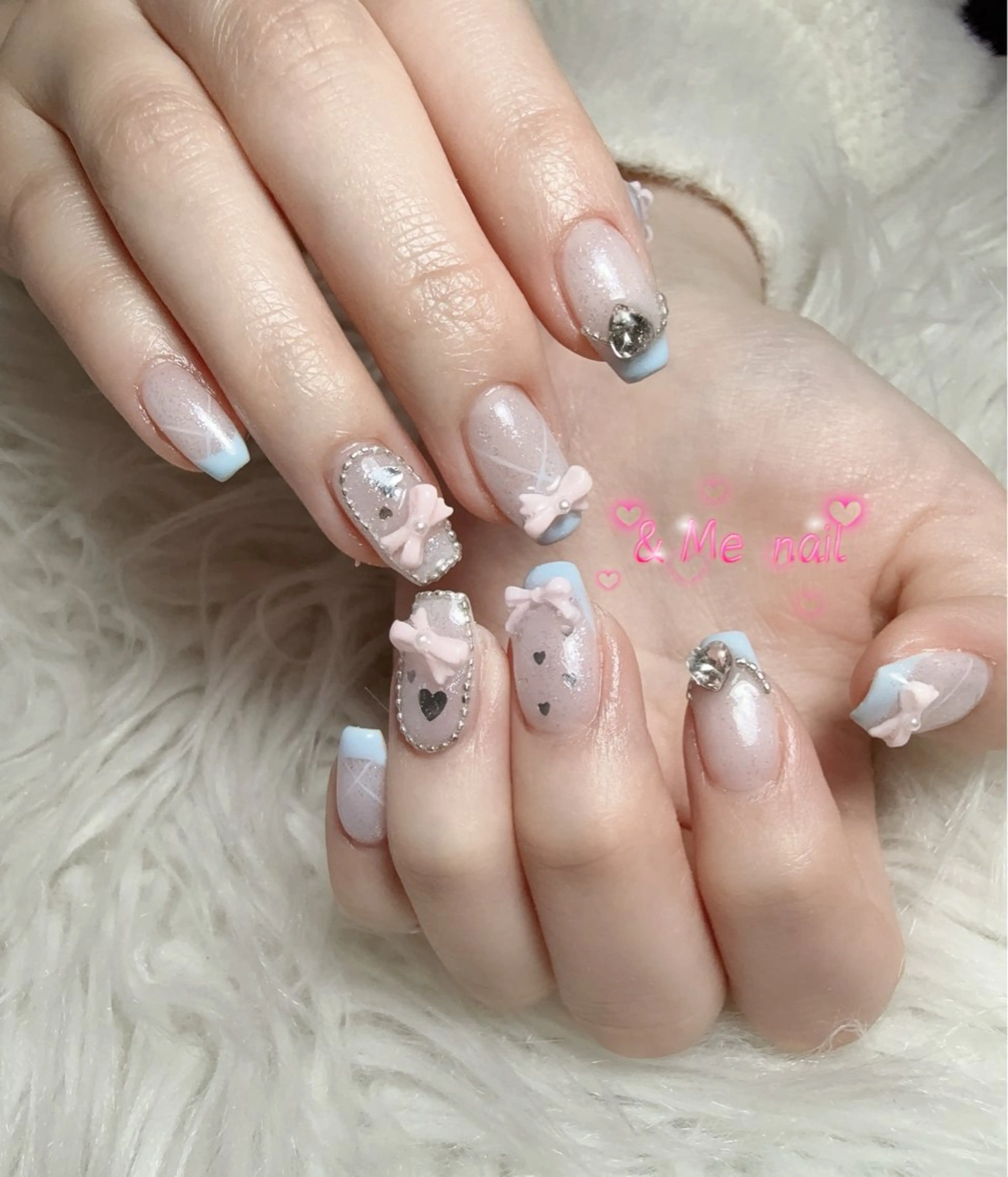 ネイル ハンドネイル &ME タカのネイルデザイン