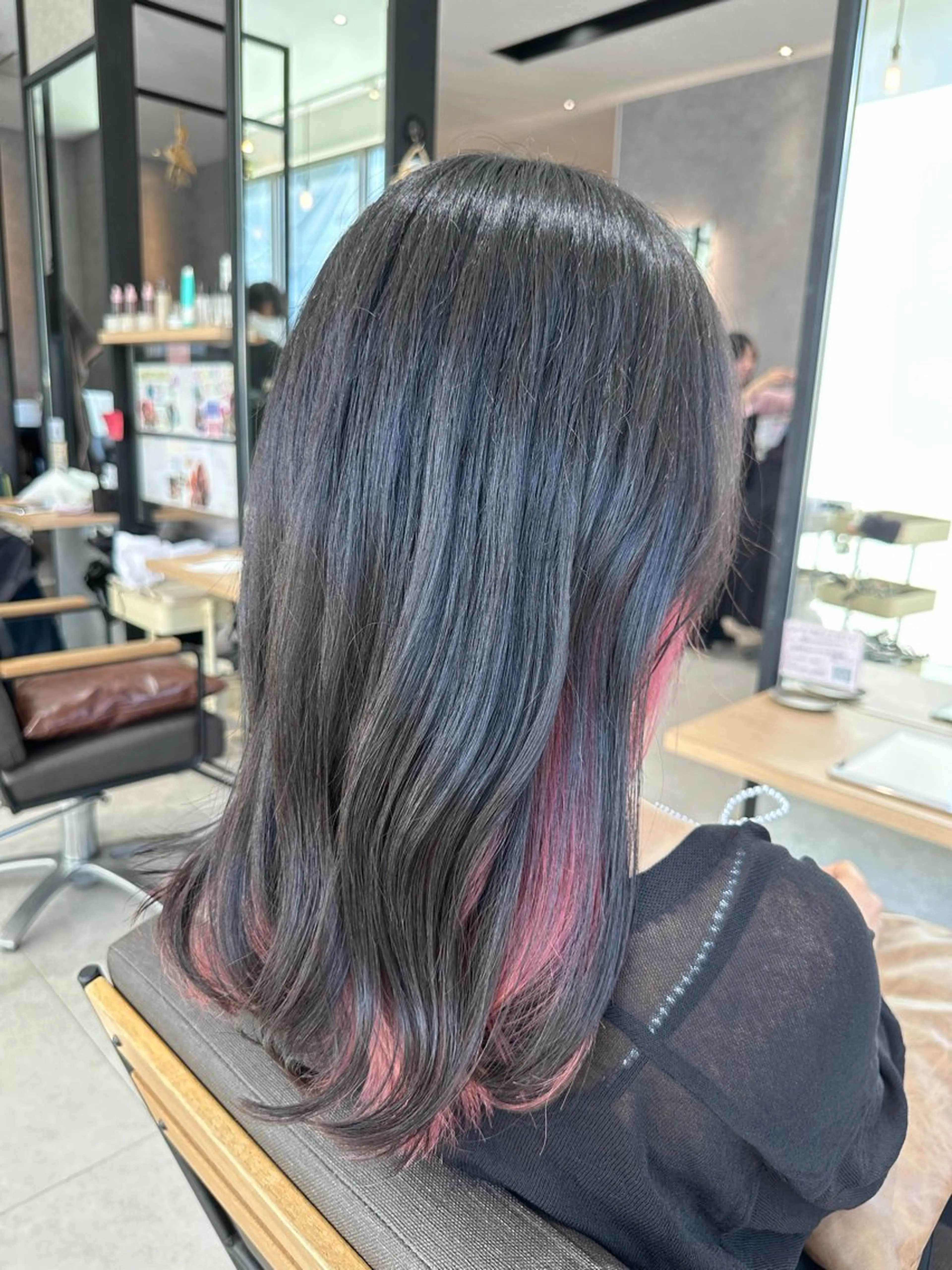 セミロング カラー ピンクカラー 🍜のばた 🍜のヘアスタイル