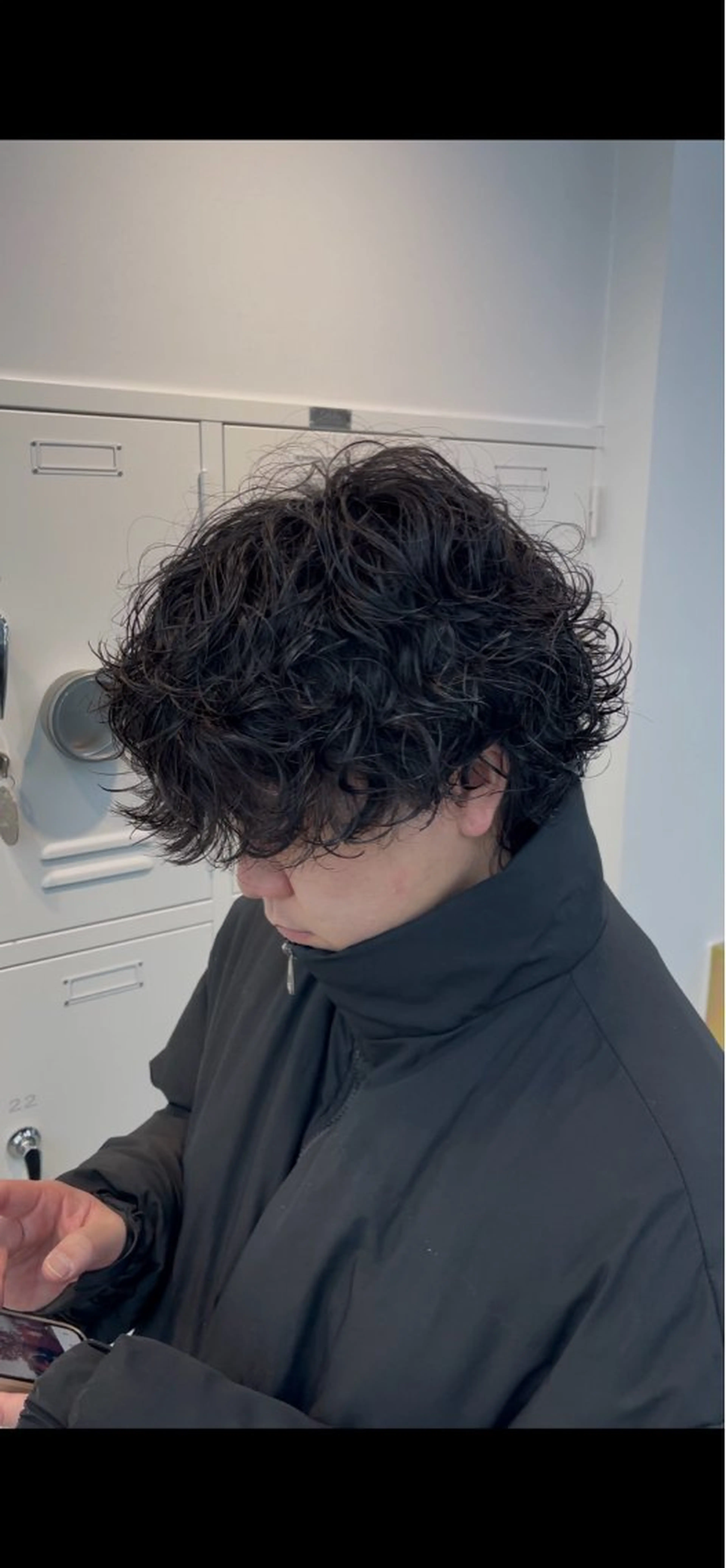 ショート カラー パーマ メンズ キッズ メンズパーマ スパイラルパーマ 栄💗メンズパーマ｜ ハイトーン｜haruのヘアスタイル