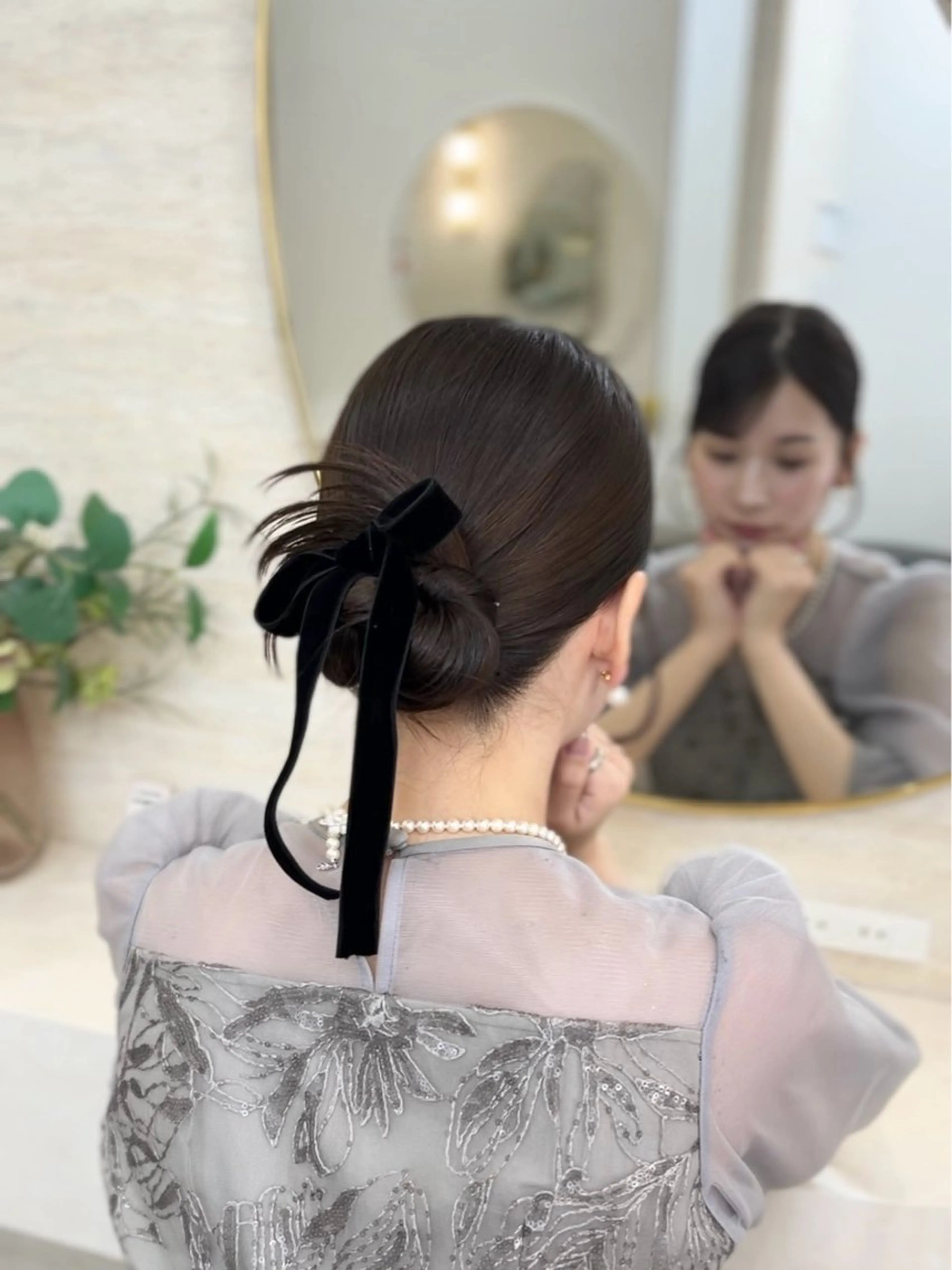 ロング ヘアアレンジ ヘアセット 🦋Yui🦋透明感 /艶カラー/髪質改善のヘアスタイル