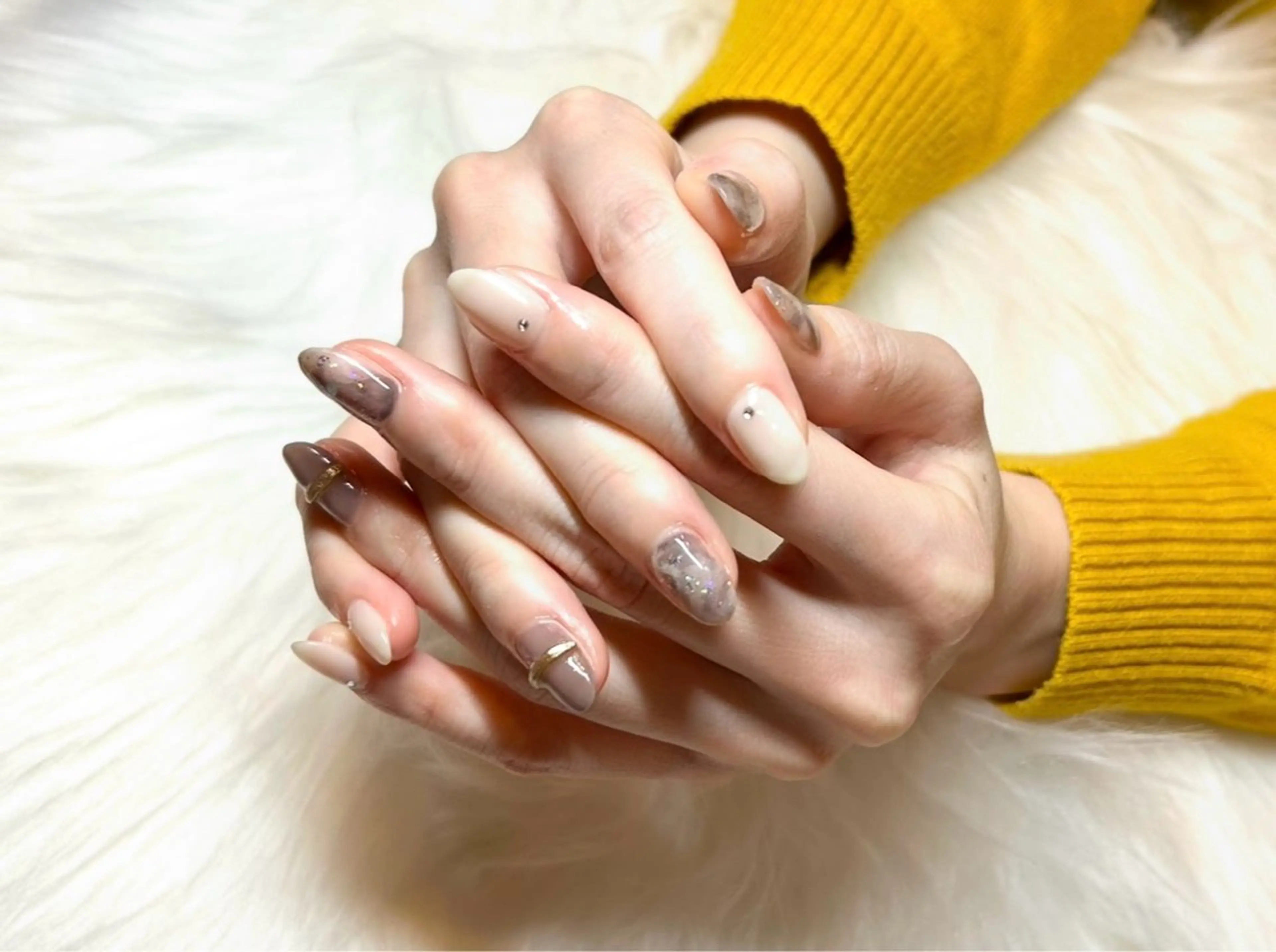 ネイル 持ち込み ニュアンスネイル 春ネイル 頑張る女性の味方✴︎ M.i　nail ♡のネイルデザイン