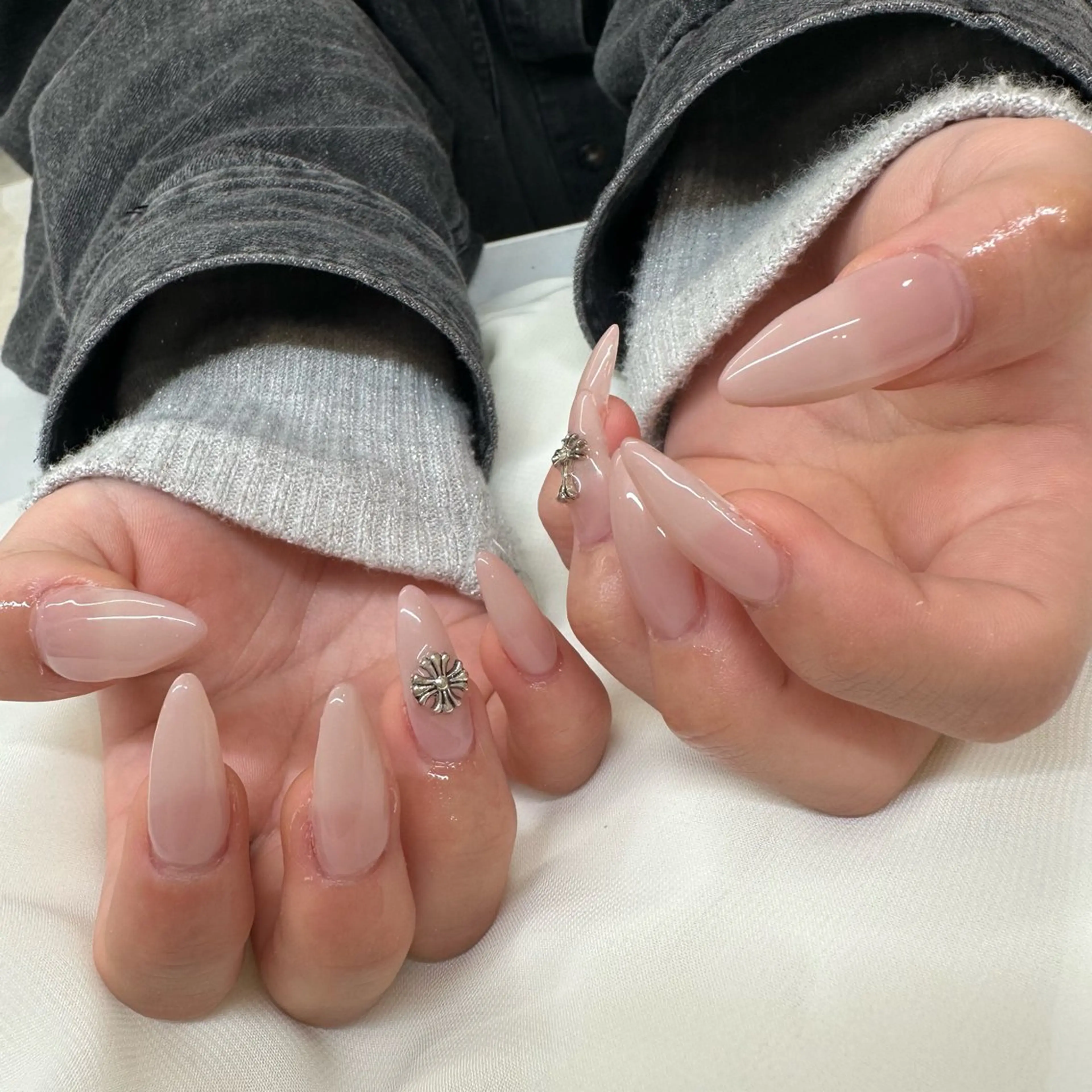 ロング GRACE所属・GRACE mioのネイルデザイン