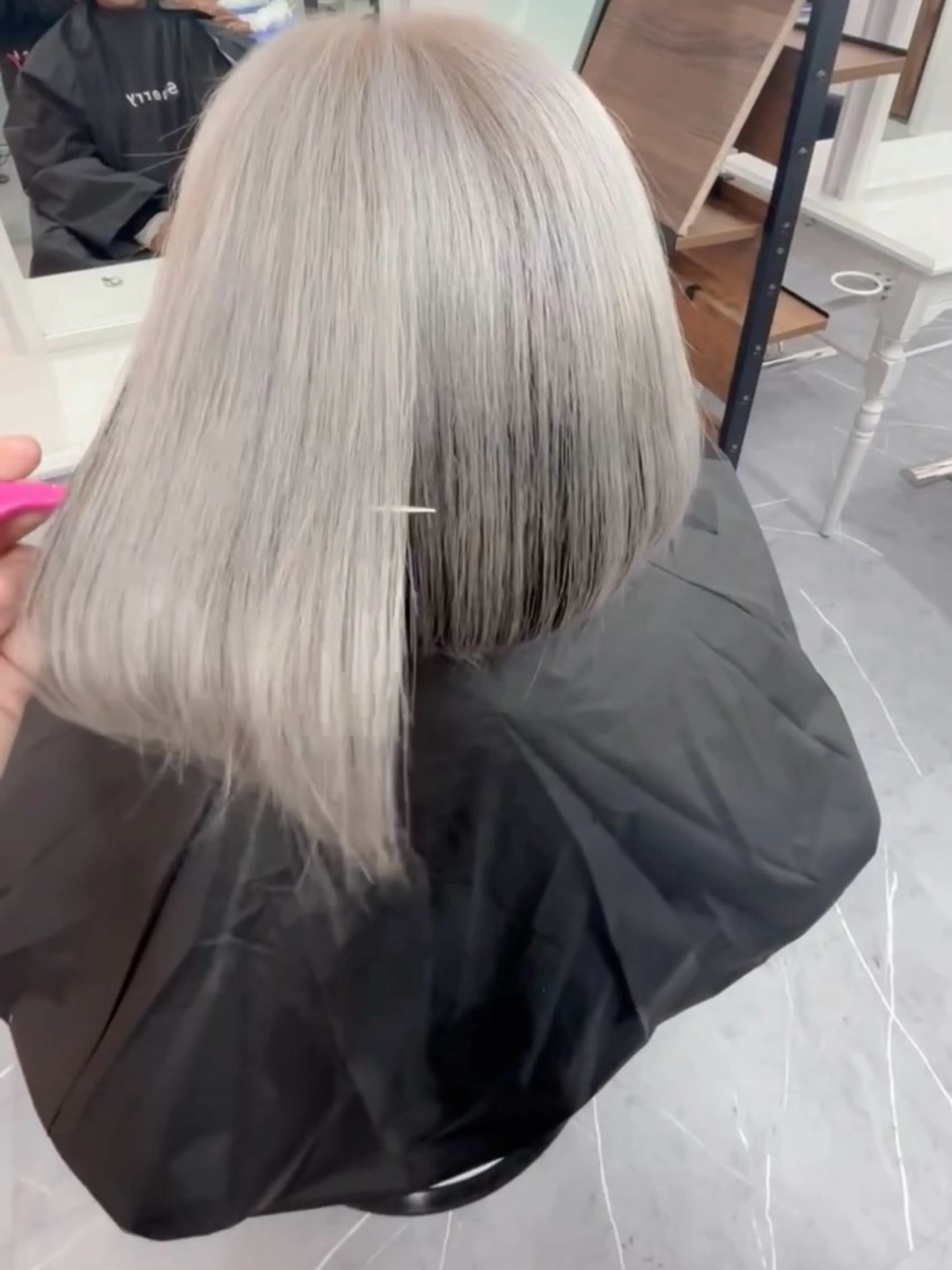 🫧🤍*｡，｡*ﾟ*｡，🫧🤍ブリーチ込みᥫᩣ  ̖́-ダブルカラー*｡，🫧🤍*｡，｡*ﾟ*｡，🫧🤍*｡，の写真