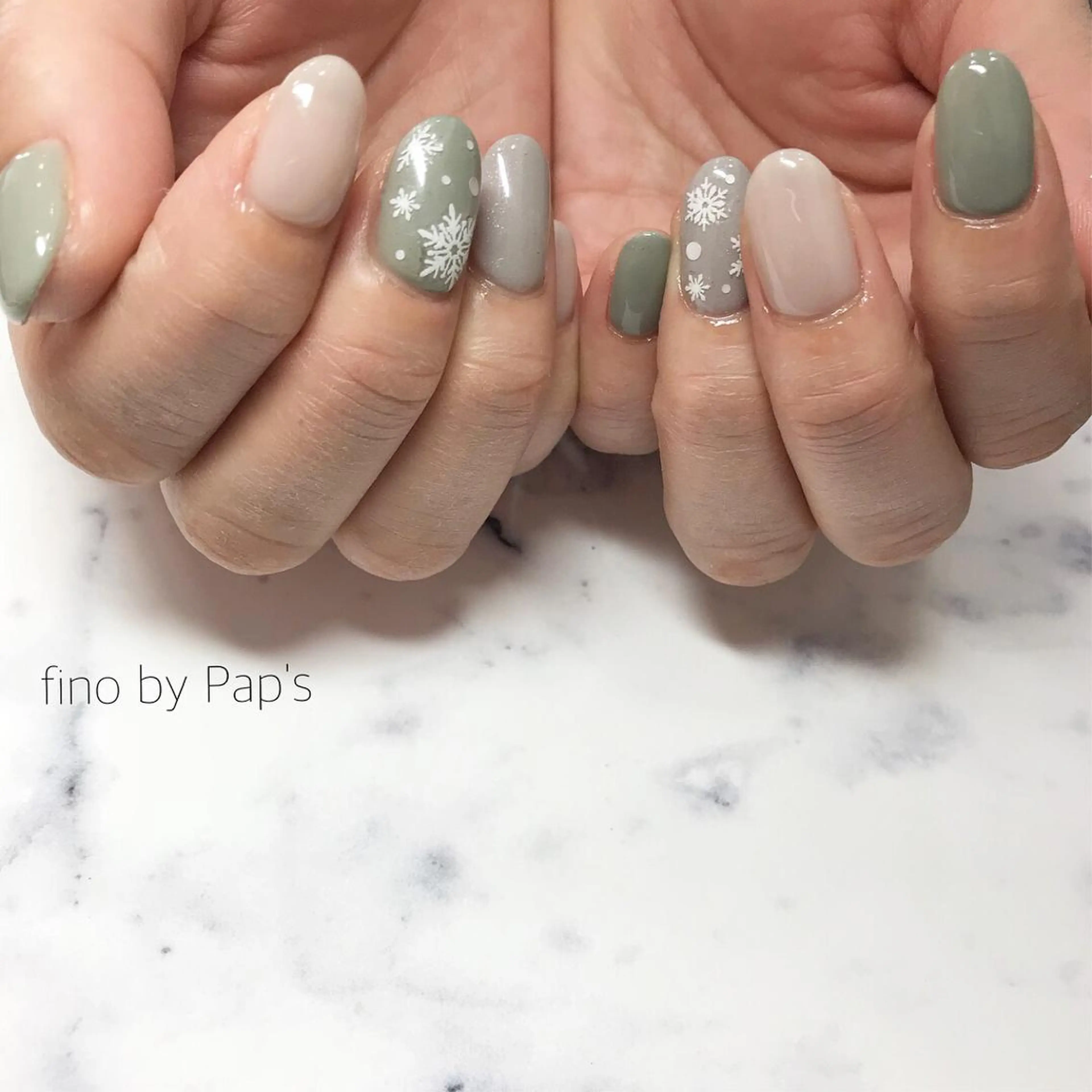 ネイル fino by Pap's所属・西畠 真由美のネイルデザイン