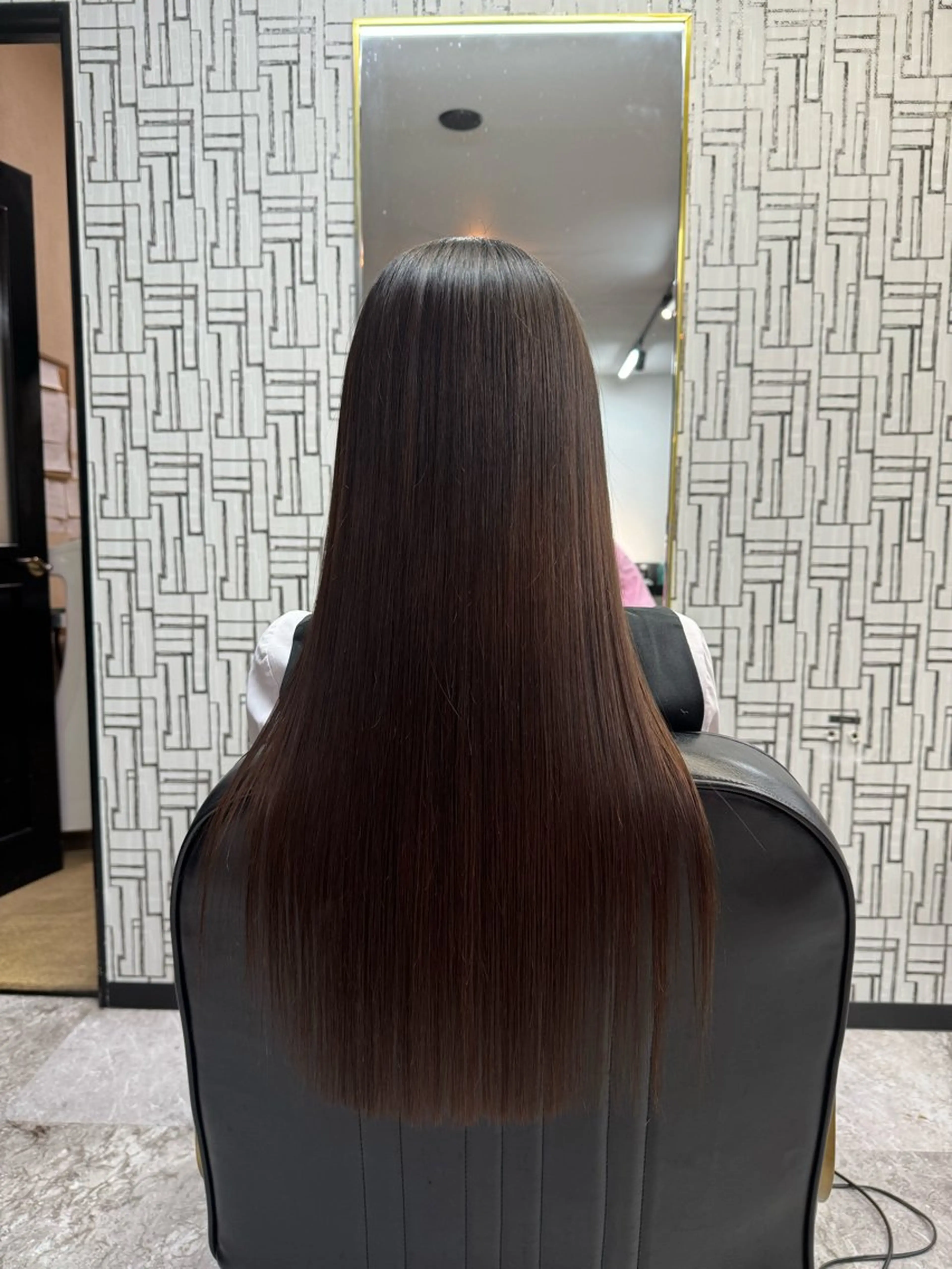 ロング カット 縮毛矯正 トリートメント 篠原 侑作のヘアスタイル