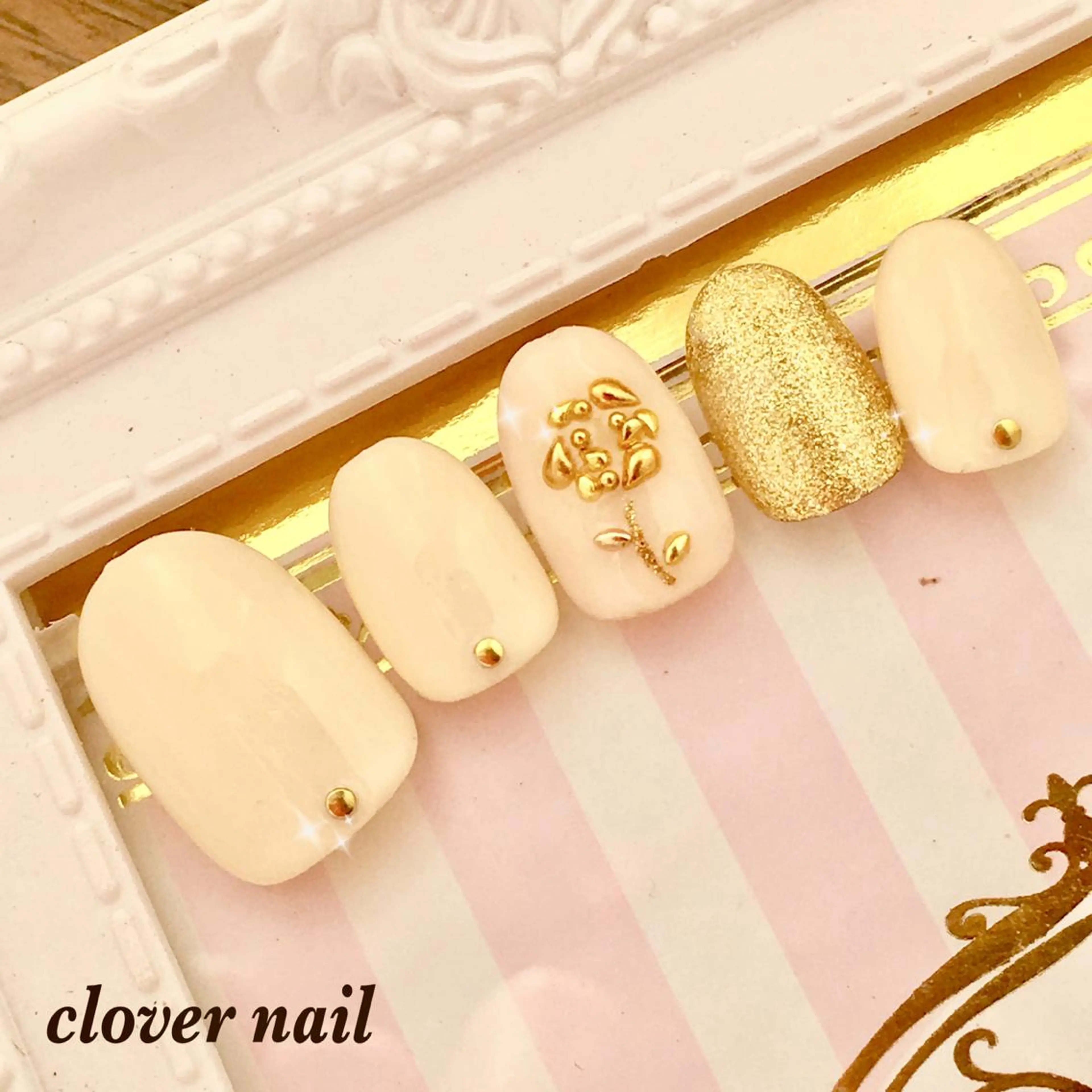 ネイル clover nailのネイルデザイン