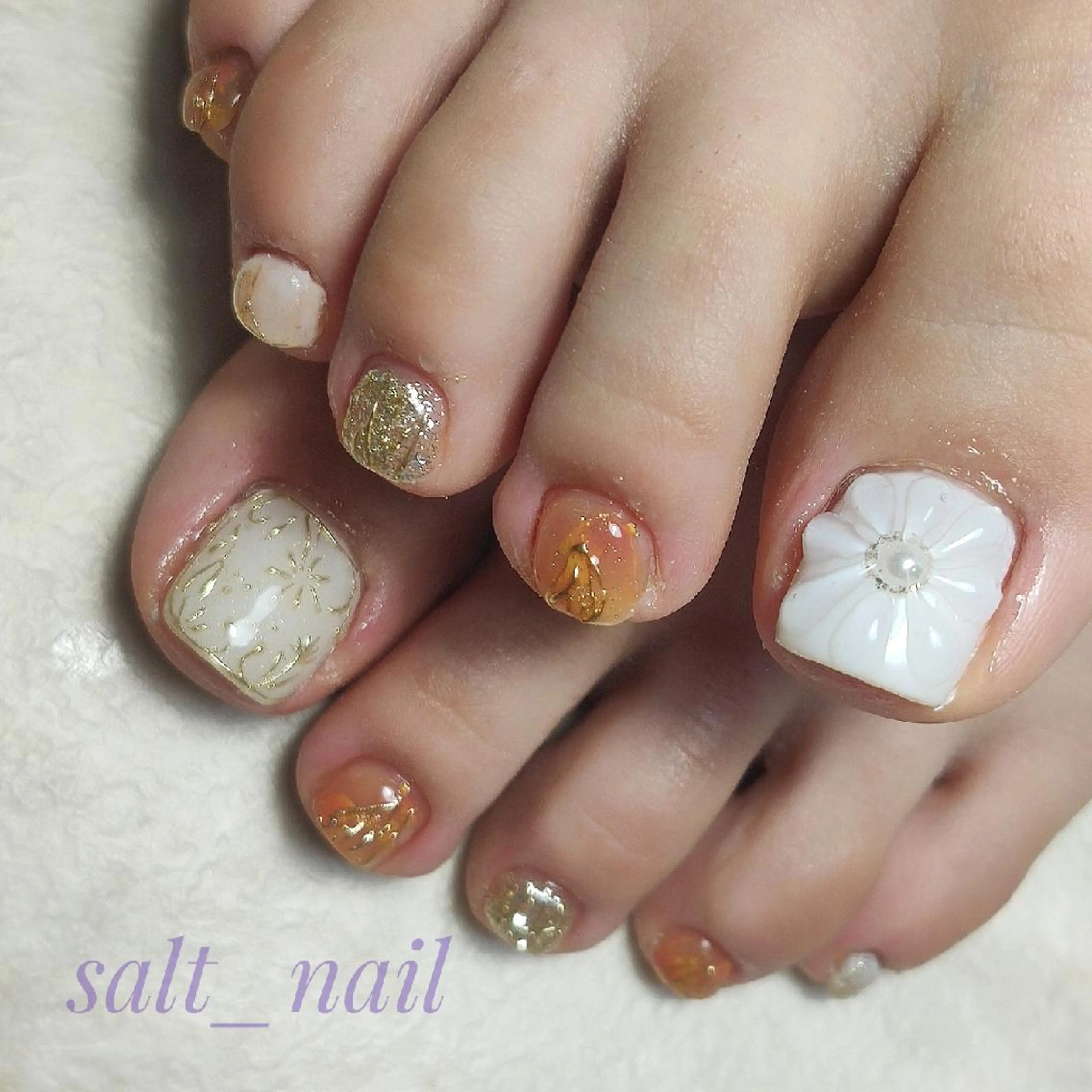 ネイル アートネイル ミラーネイル ぷっくりネイル 個人サロン saltnailのネイルデザイン