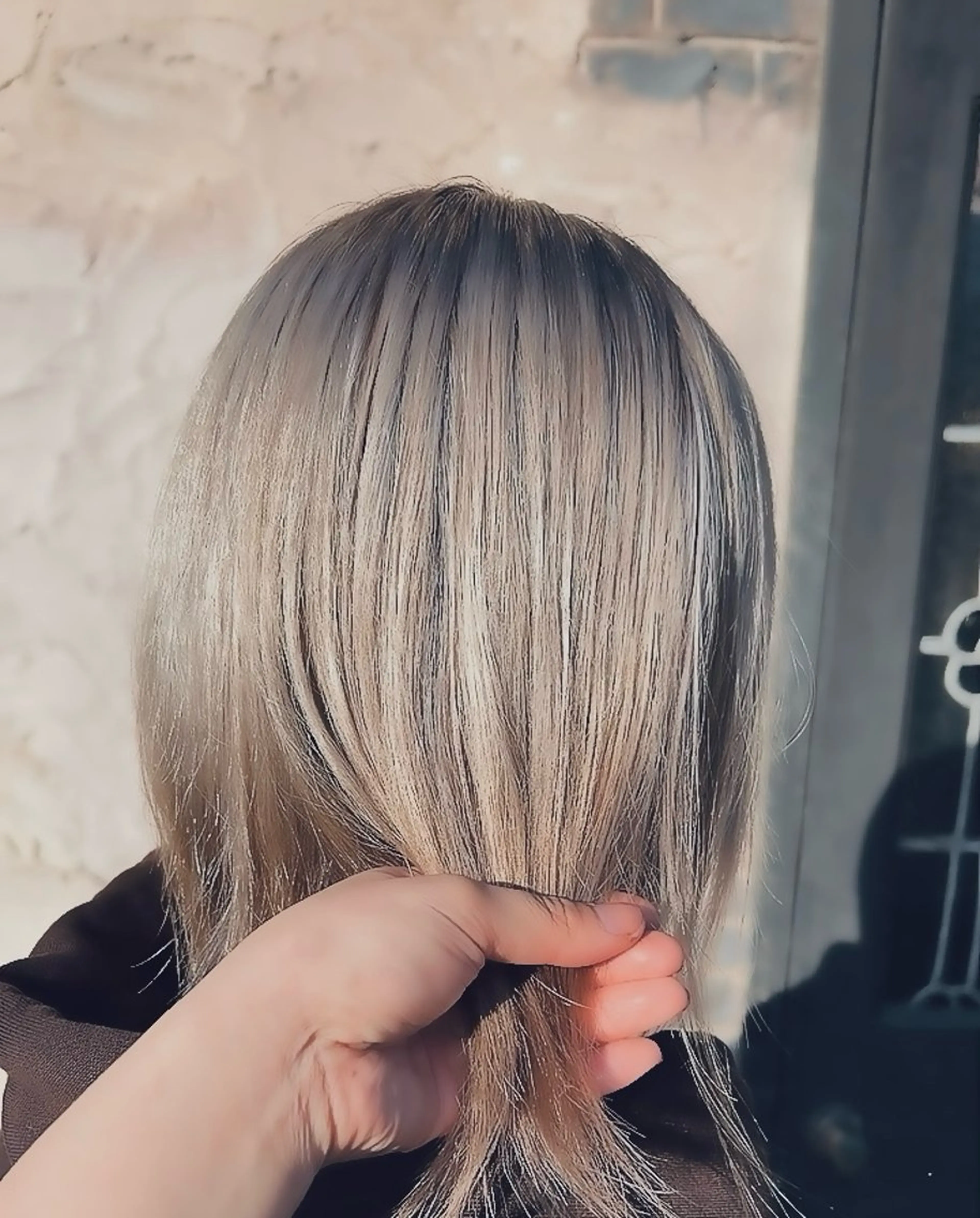 ショート カラー ブリーチ ケアブリーチ 透明感カラー 🫧さとう のぞみ🫧のヘアスタイル