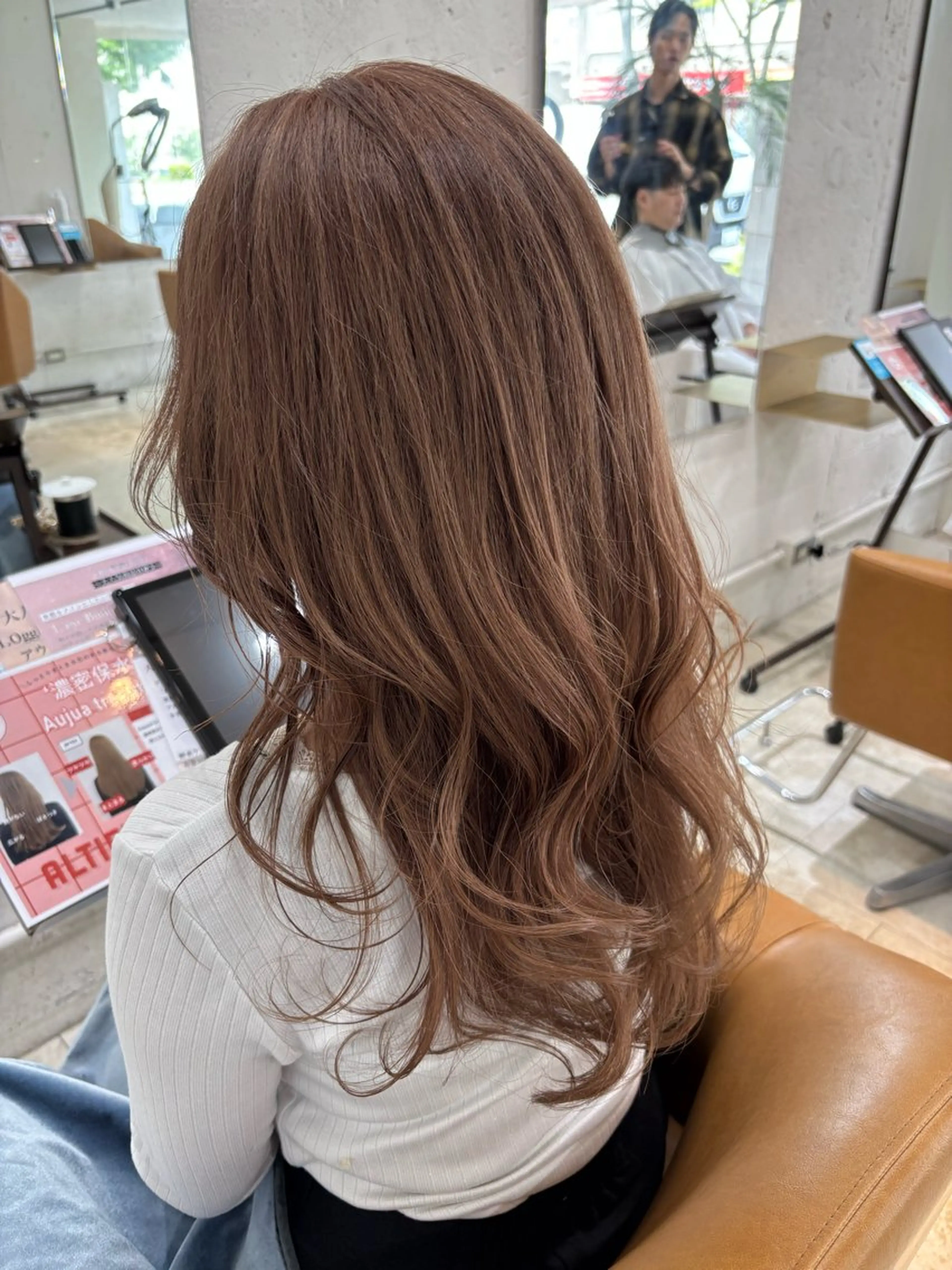 ロング COCONA/ORO モデル様募集中のヘアスタイル