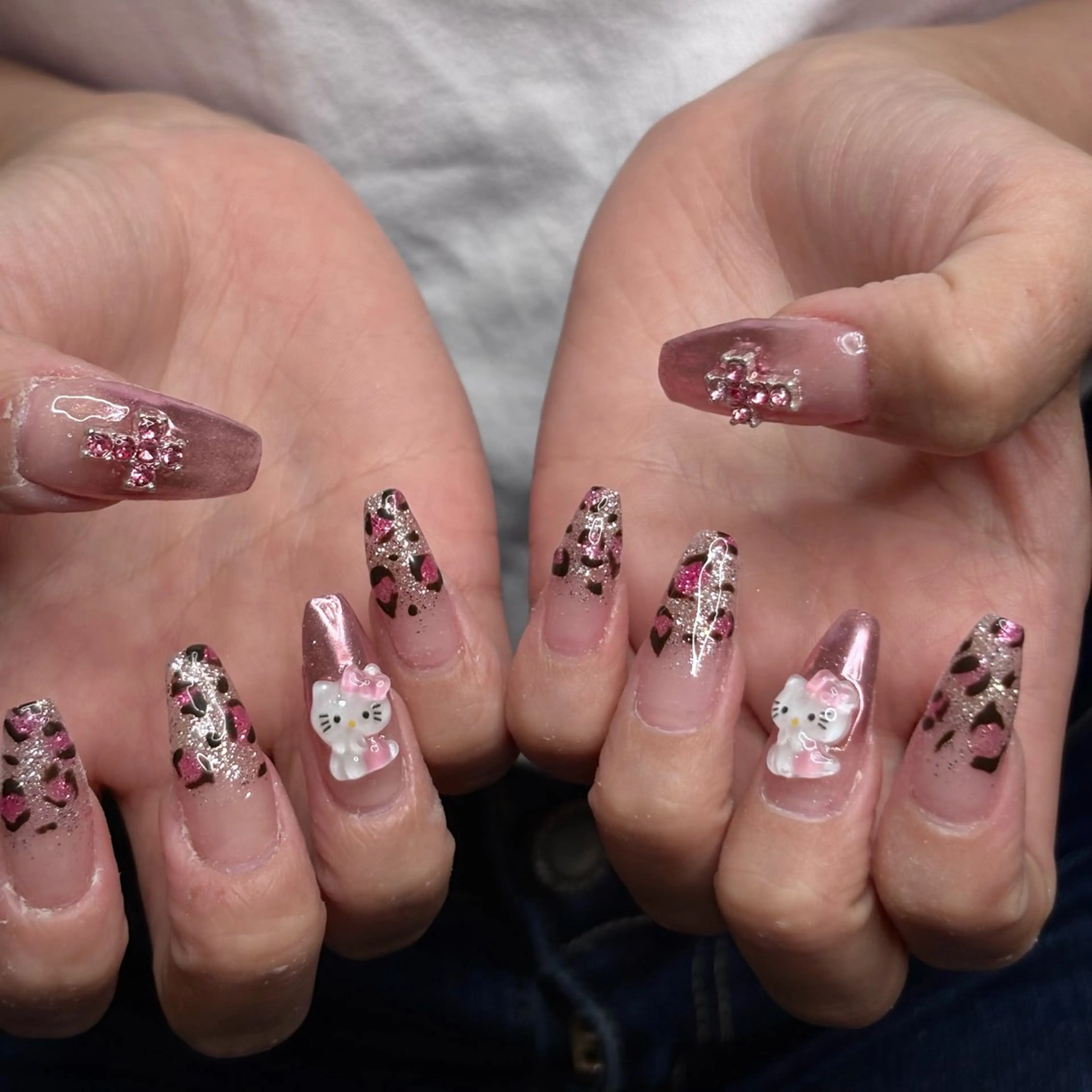 ネイル アニマル柄 ピンク ハンドネイル mood mitsukiのネイルデザイン