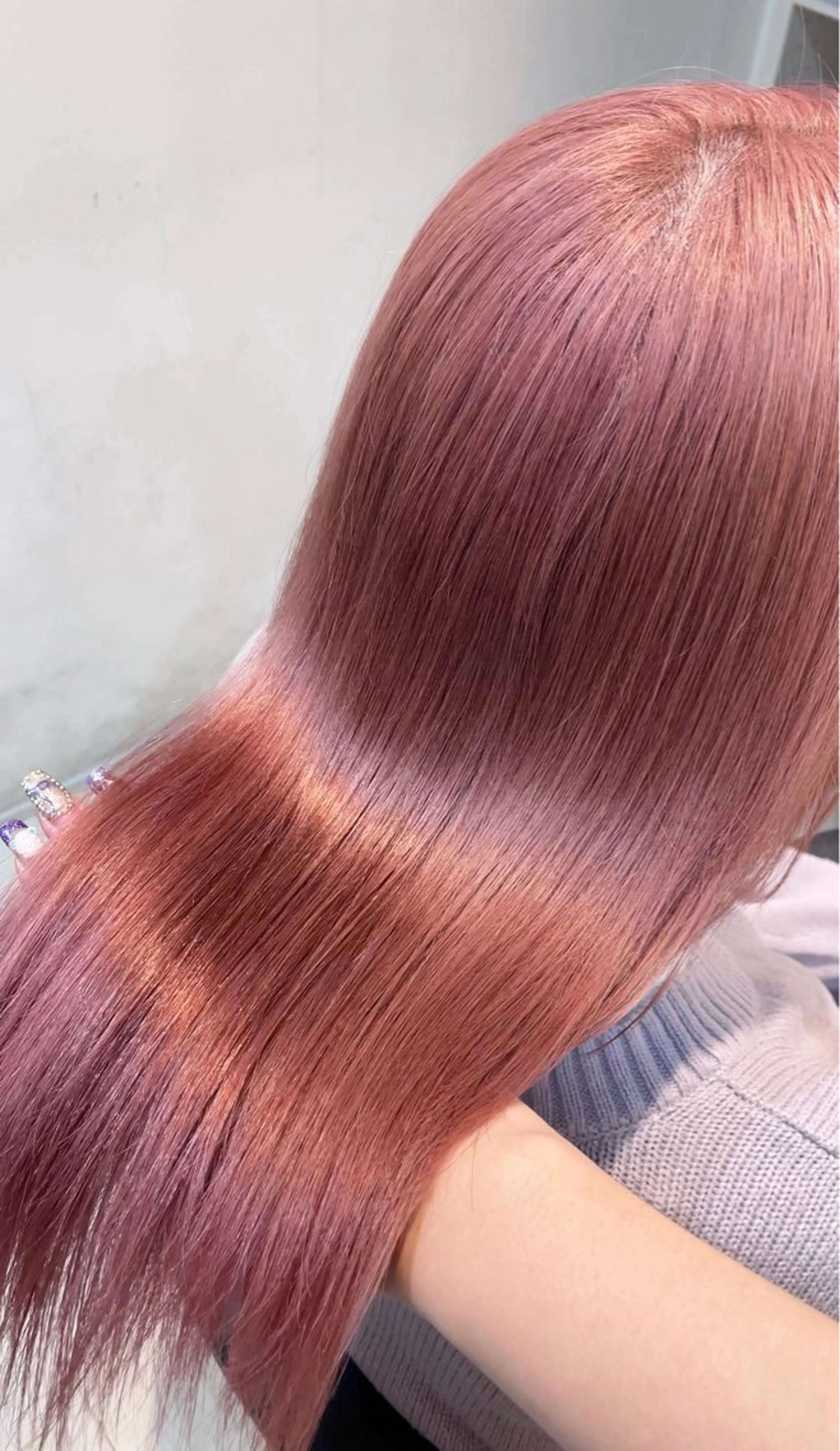 セミロング カラー ヘアカラー トリートメント ブリーチ/髪質改善/ ハイトーン/暖色のヘアスタイル