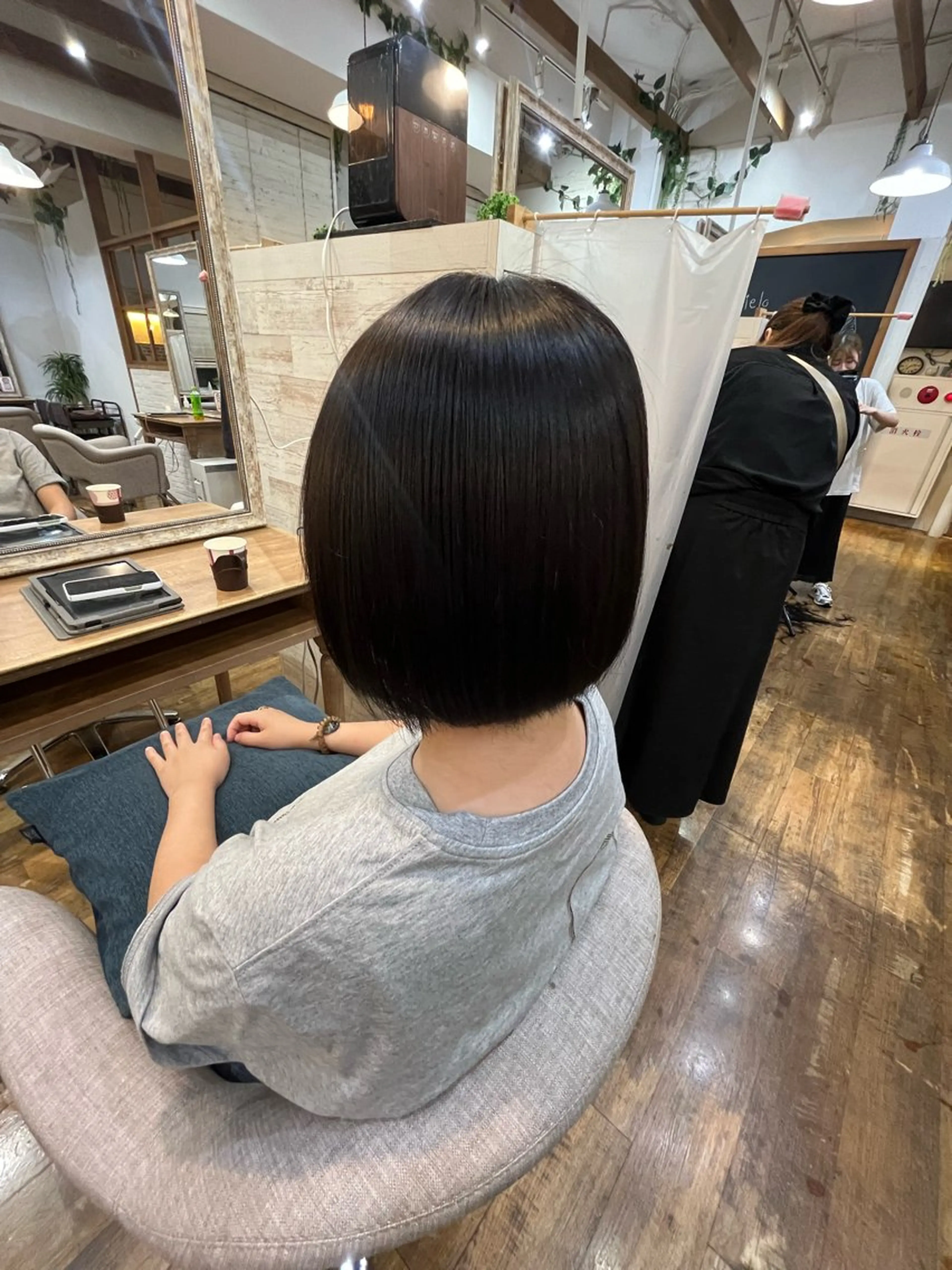 ショート カラー 透明感カラー ヘアカラー トリートメント Cielo【シエロ】所属・Cielo 🐈‍⬛ sawa 🐈‍⬛のヘアスタイル