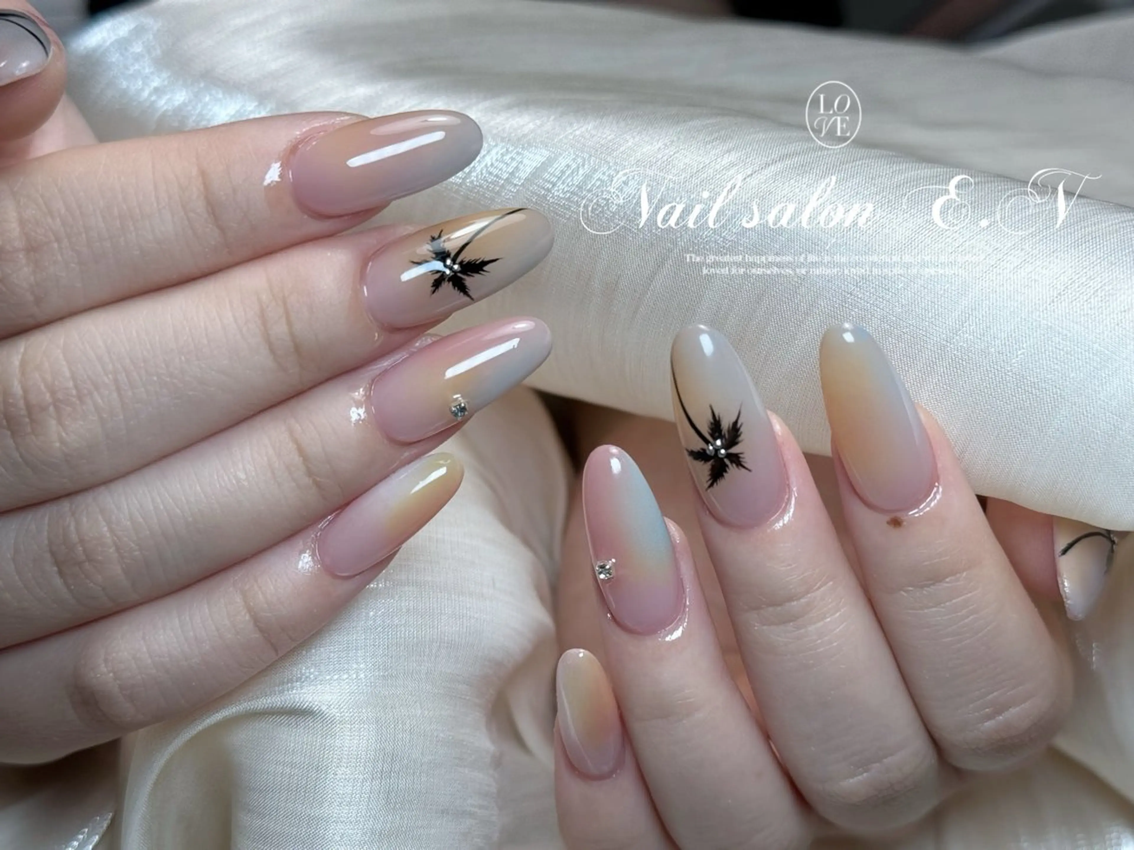 ネイル E.N🦋 長さ出し/持ち込みのネイルデザイン