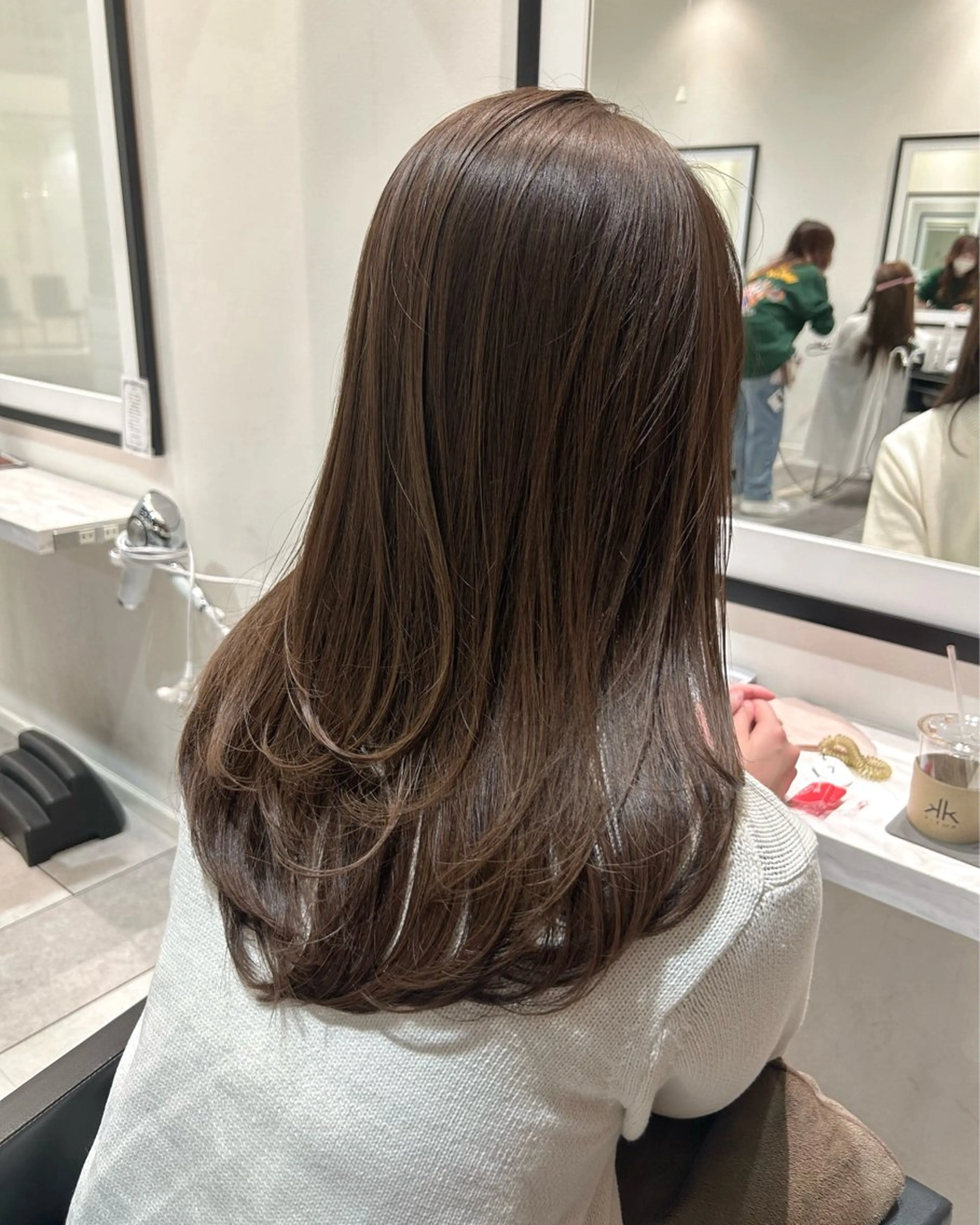 セミロング カラー ブラウンカラー ボブ くびれヘア 髪質改善 外ハネヘア 美髪矯正/ 伊藤 更のヘアスタイル