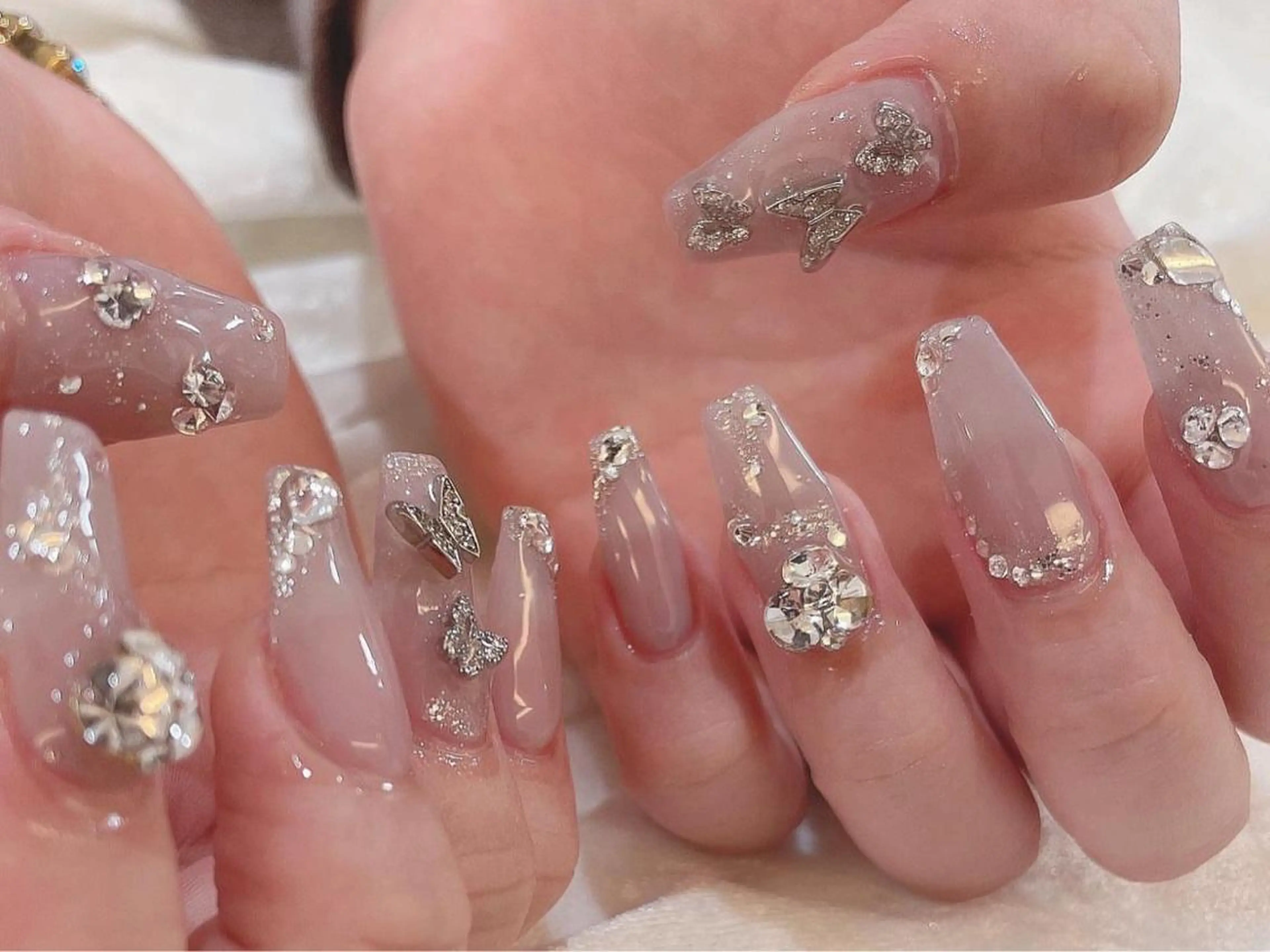 ネイル ハンドネイル リ サのネイルデザイン