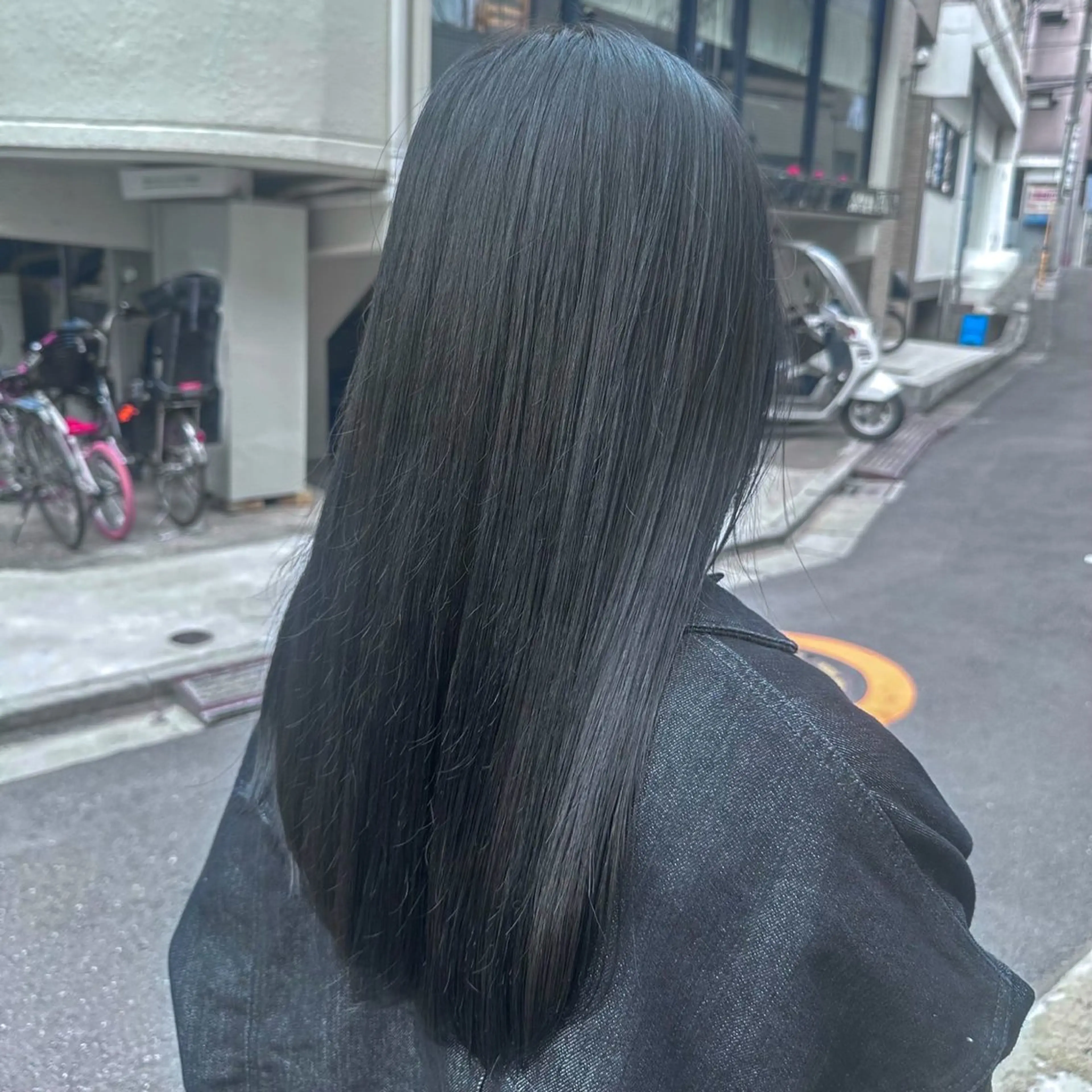 ロング カラー ケアカラー 縮毛矯正 マユクリア池袋東口店所属・メンズ眉毛サロン⚪️ マユクリア池袋東口店の眉毛・アイブロウイメージ