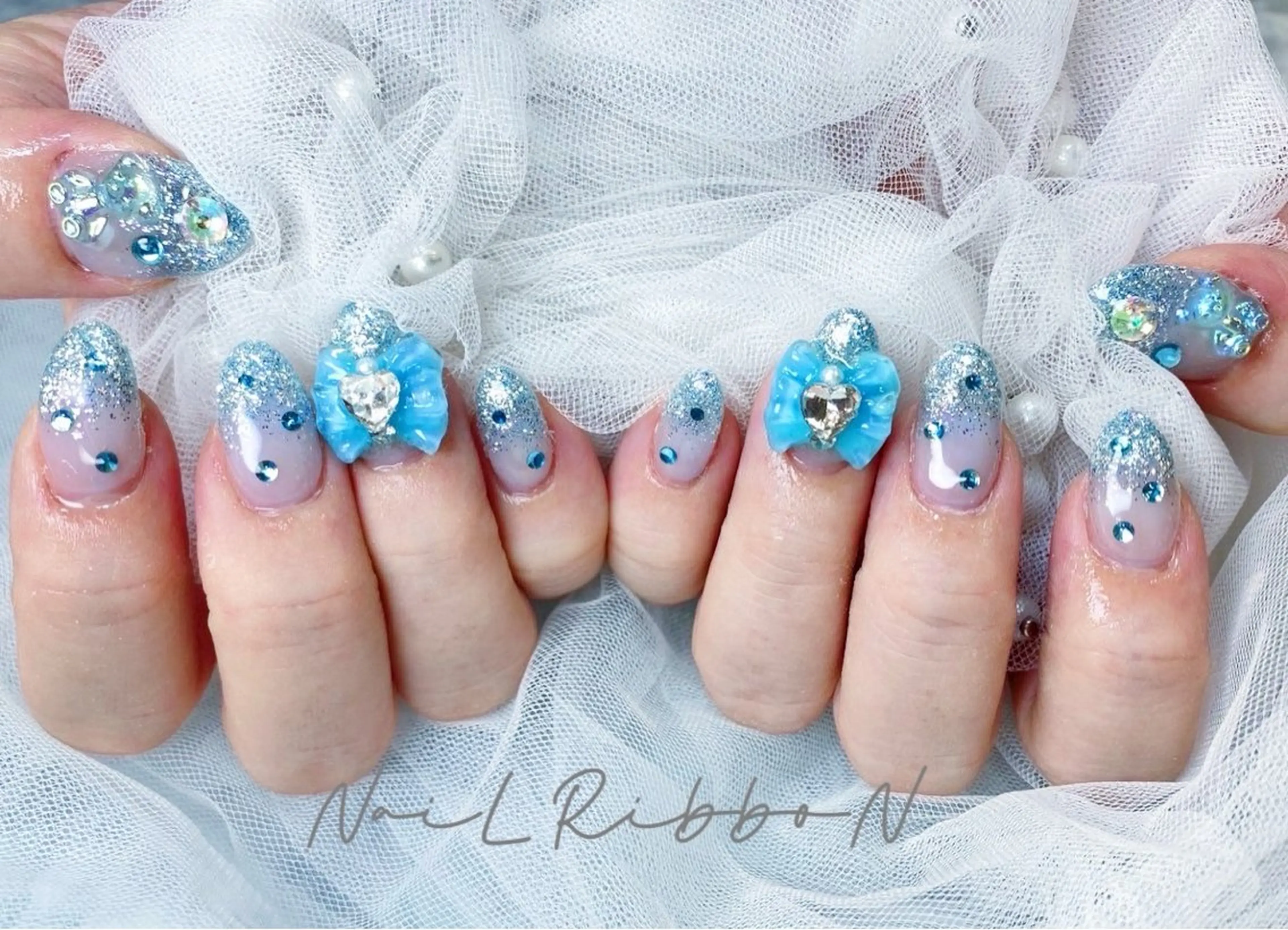 ネイル ネイルリボン 笠井のネイルデザイン