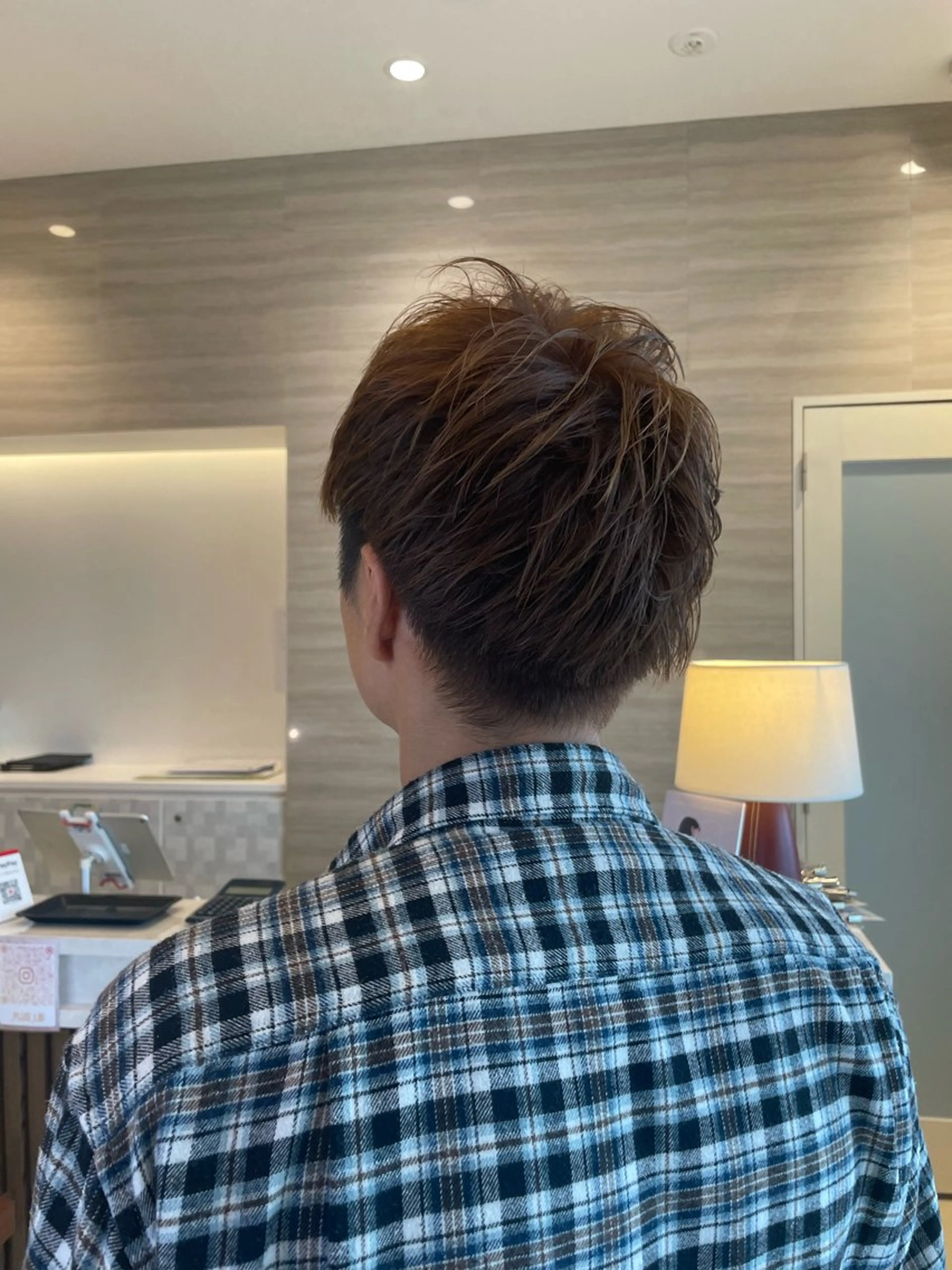 ショート ヘアカラー Plus lib 伊東 美咲のヘアスタイル