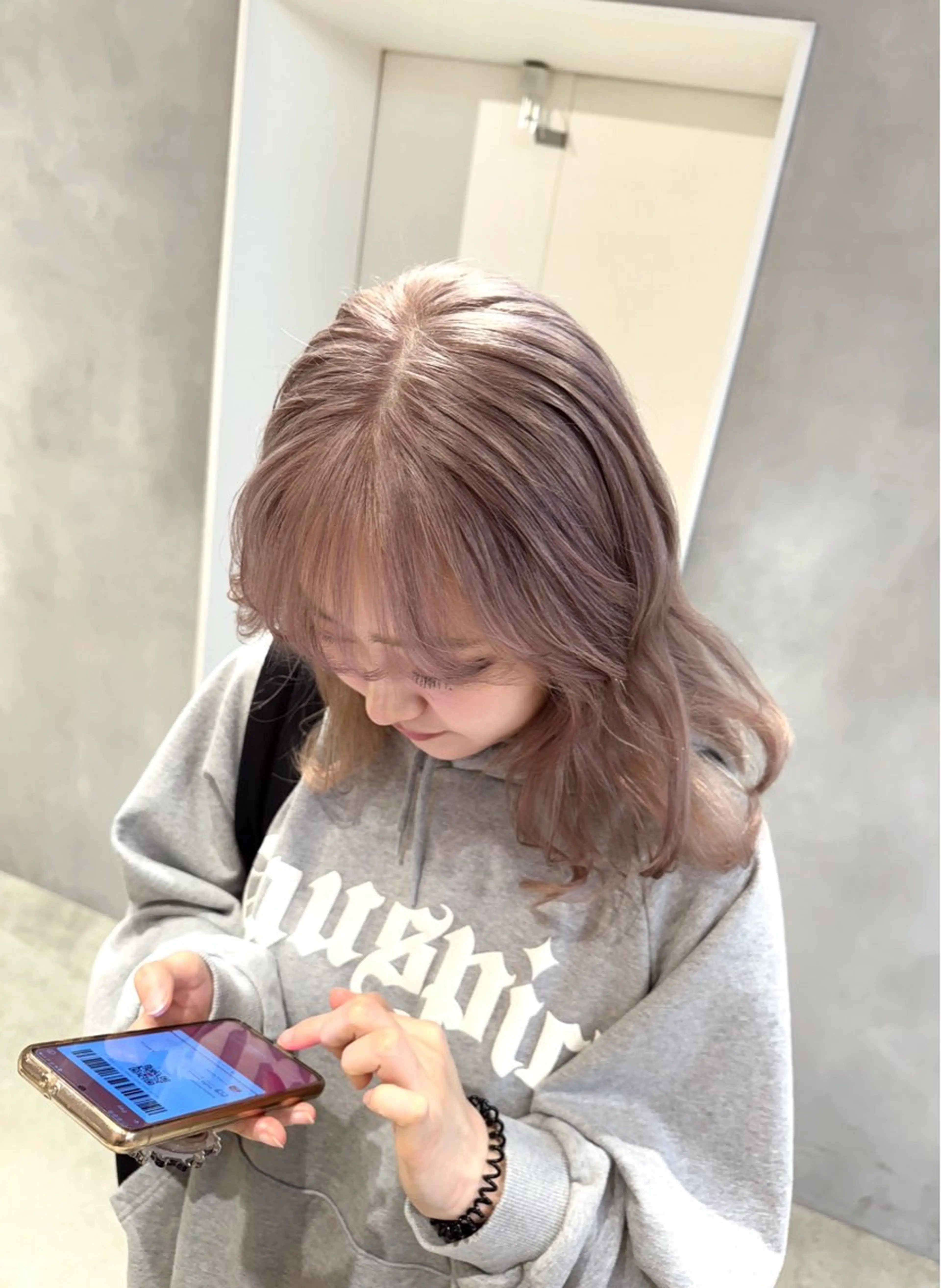 カラー ベージュカラー ブリーチ 透明感カラー ピンクカラー ピンクベージュ カット ヘアカラー トリートメント 透明感カラー✨艶髪 制作🌱山根あゆみのヘアスタイル