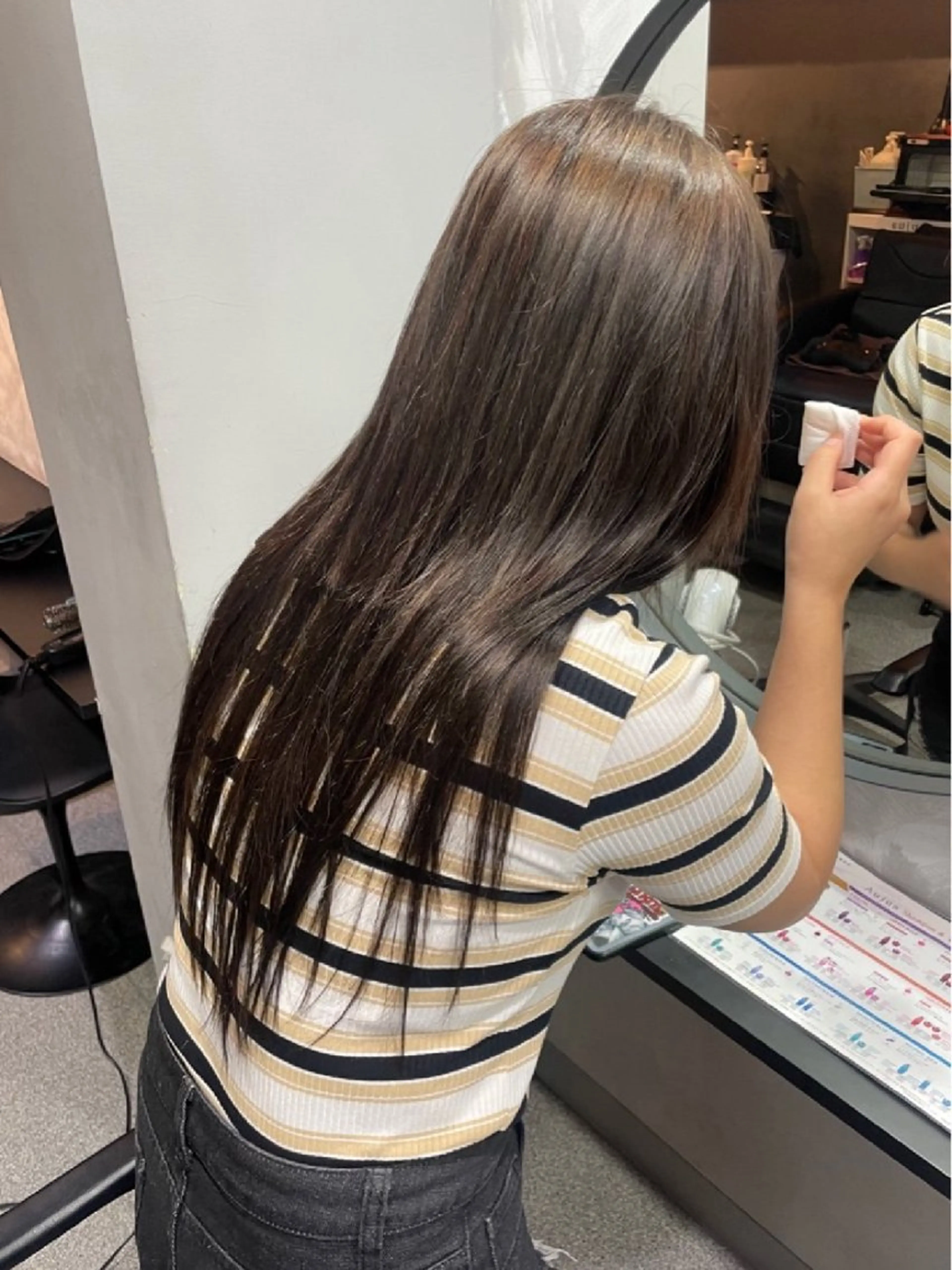 ❣️❣️人毛100%シールエクステ60本&馴染ませカラー❣️❣️ベージュ、ブラック、ブラウンのみ対応可能の写真