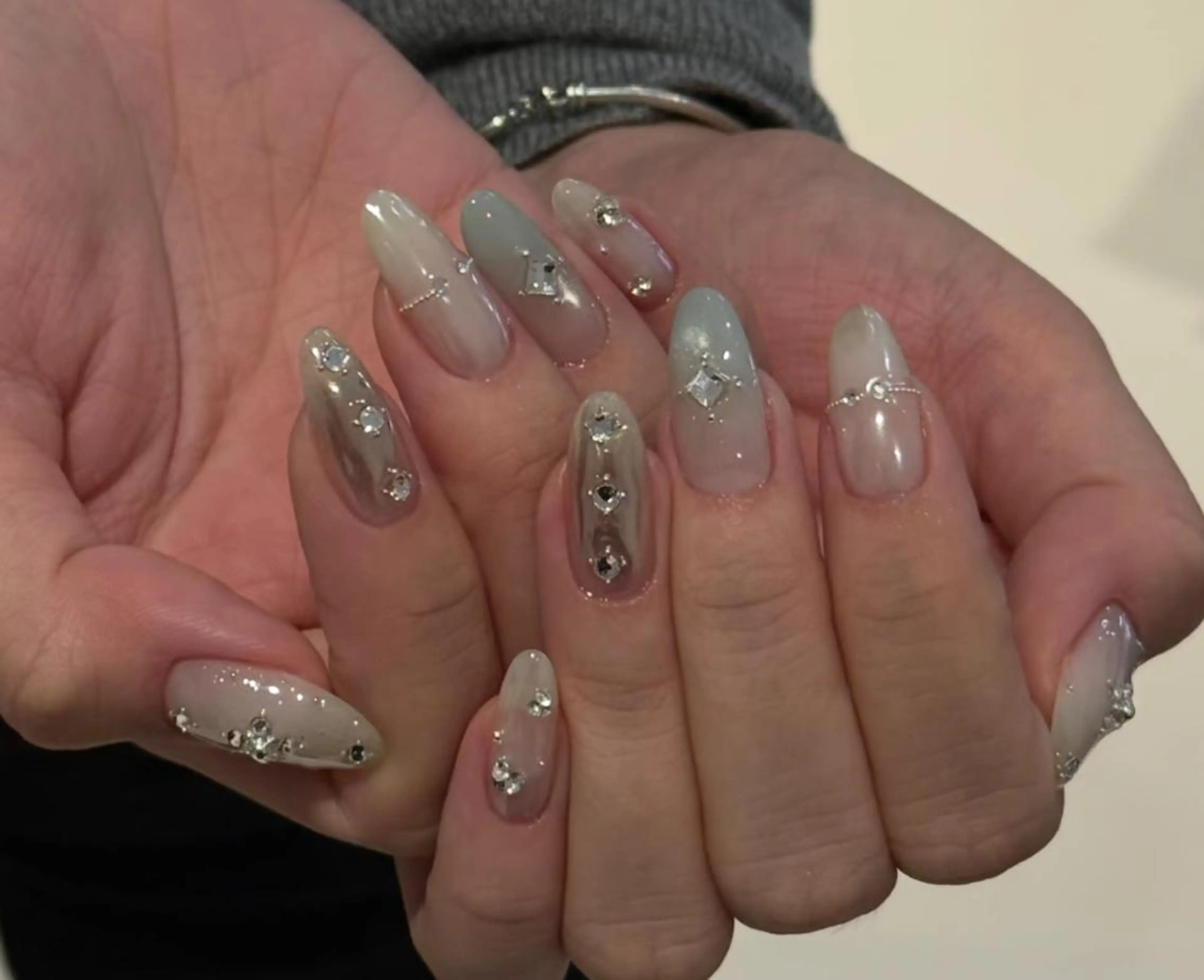 ネイル ハンドネイル 🎀 NaNa_nailのネイルデザイン