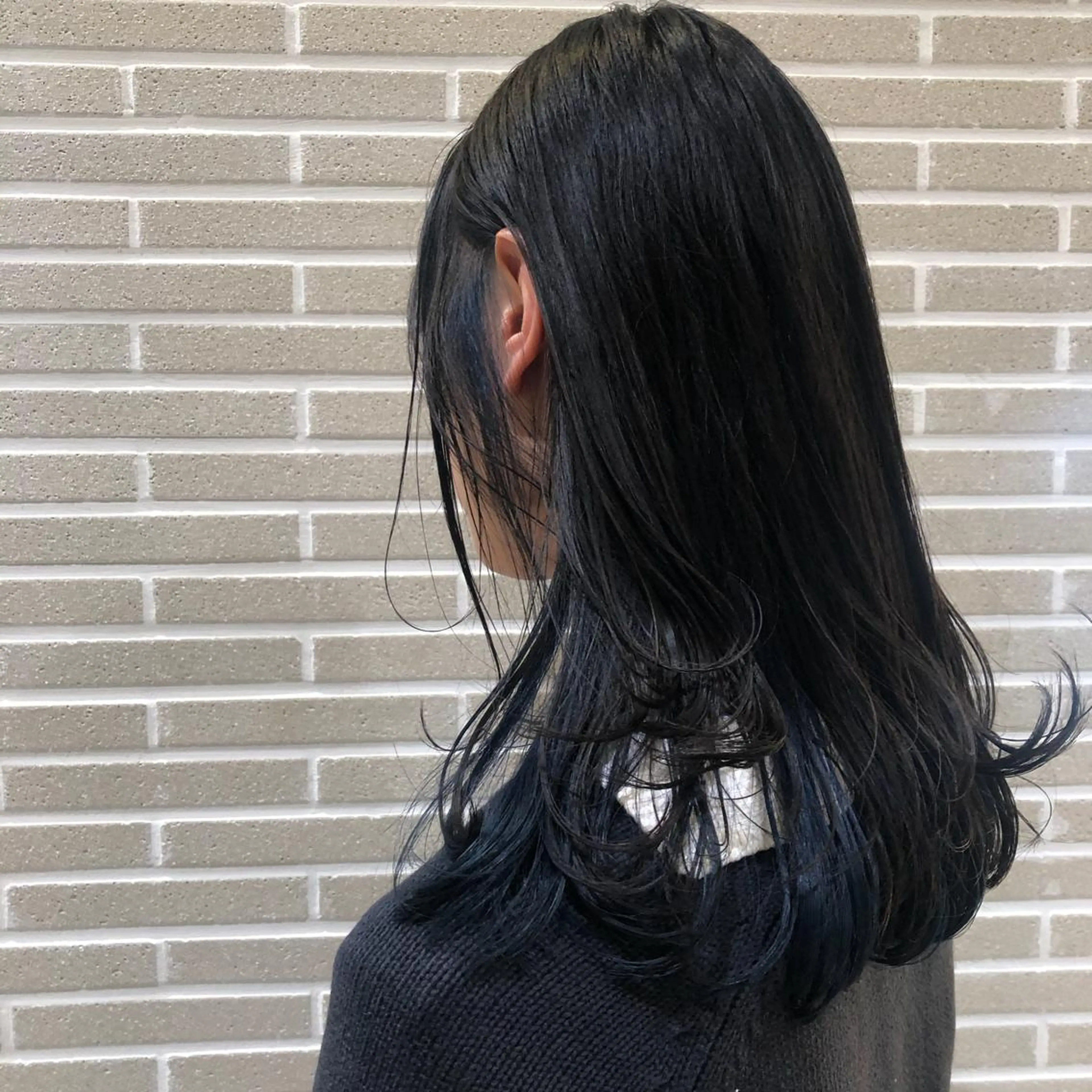 セミロング ヘアカラー 植田 菜月のヘアスタイル