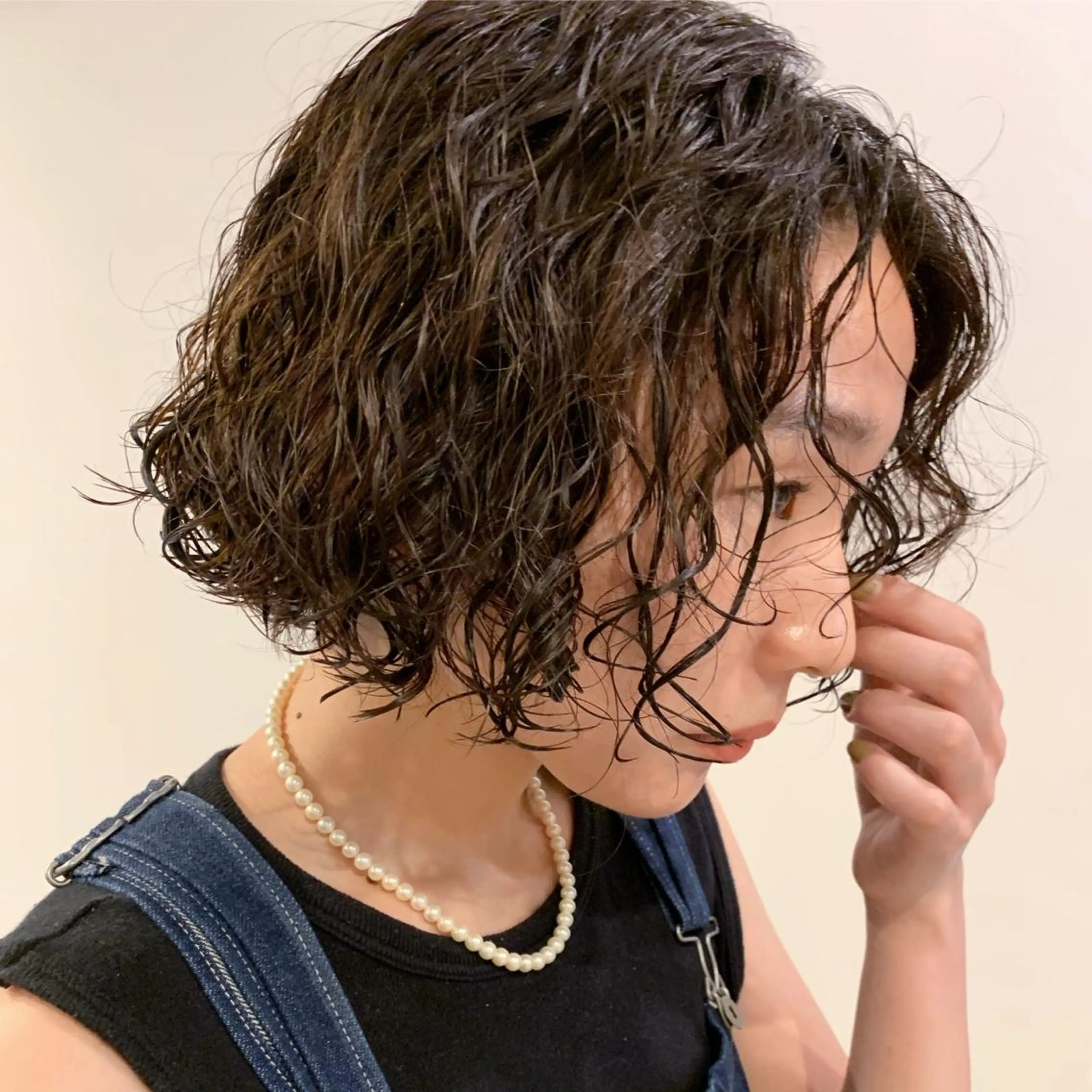 ミディアム パーマ Nico所属・Nico🌛 Karenのネイルデザイン