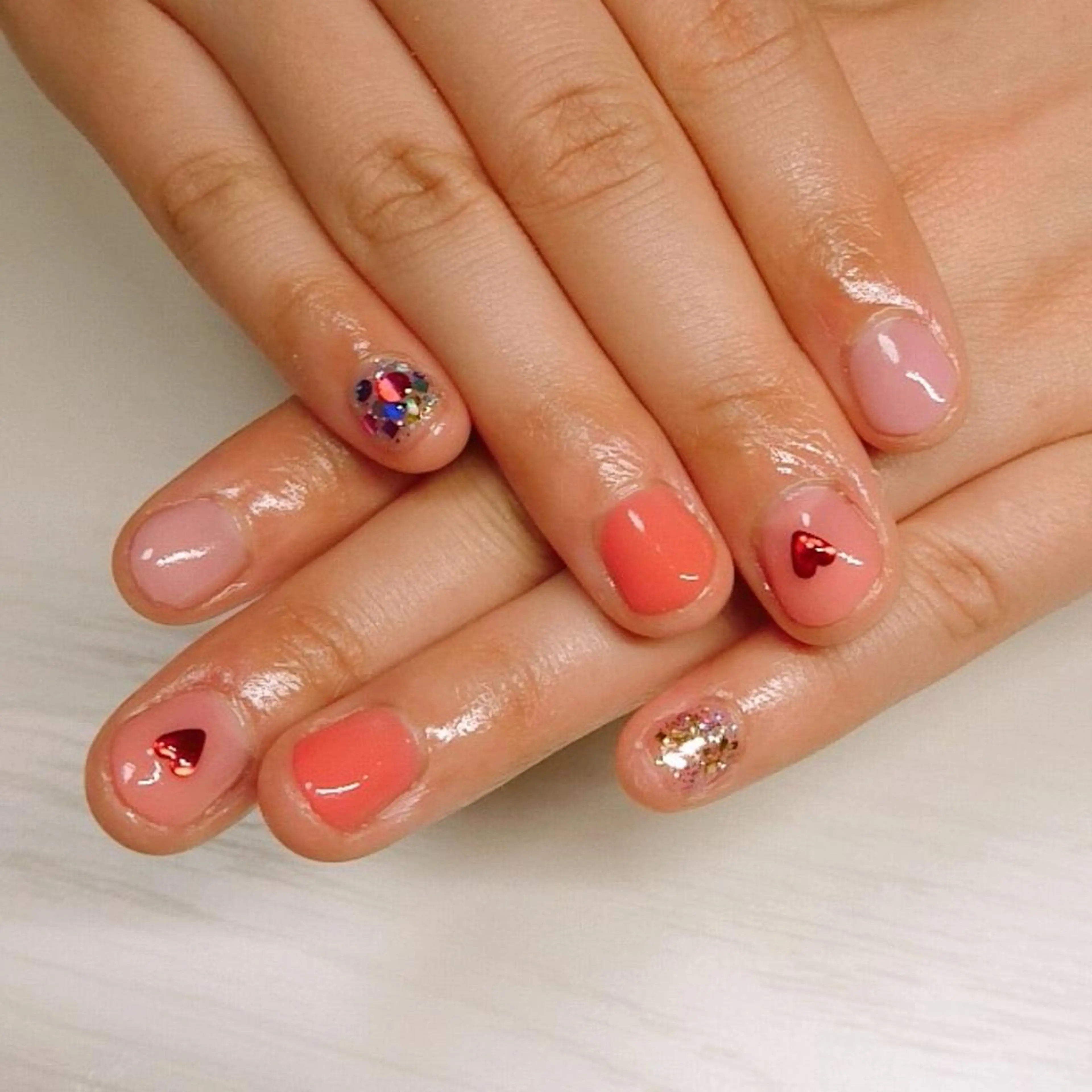 ネイル ガーリー グランドソレイユ (駐輪場あり)のネイルデザイン