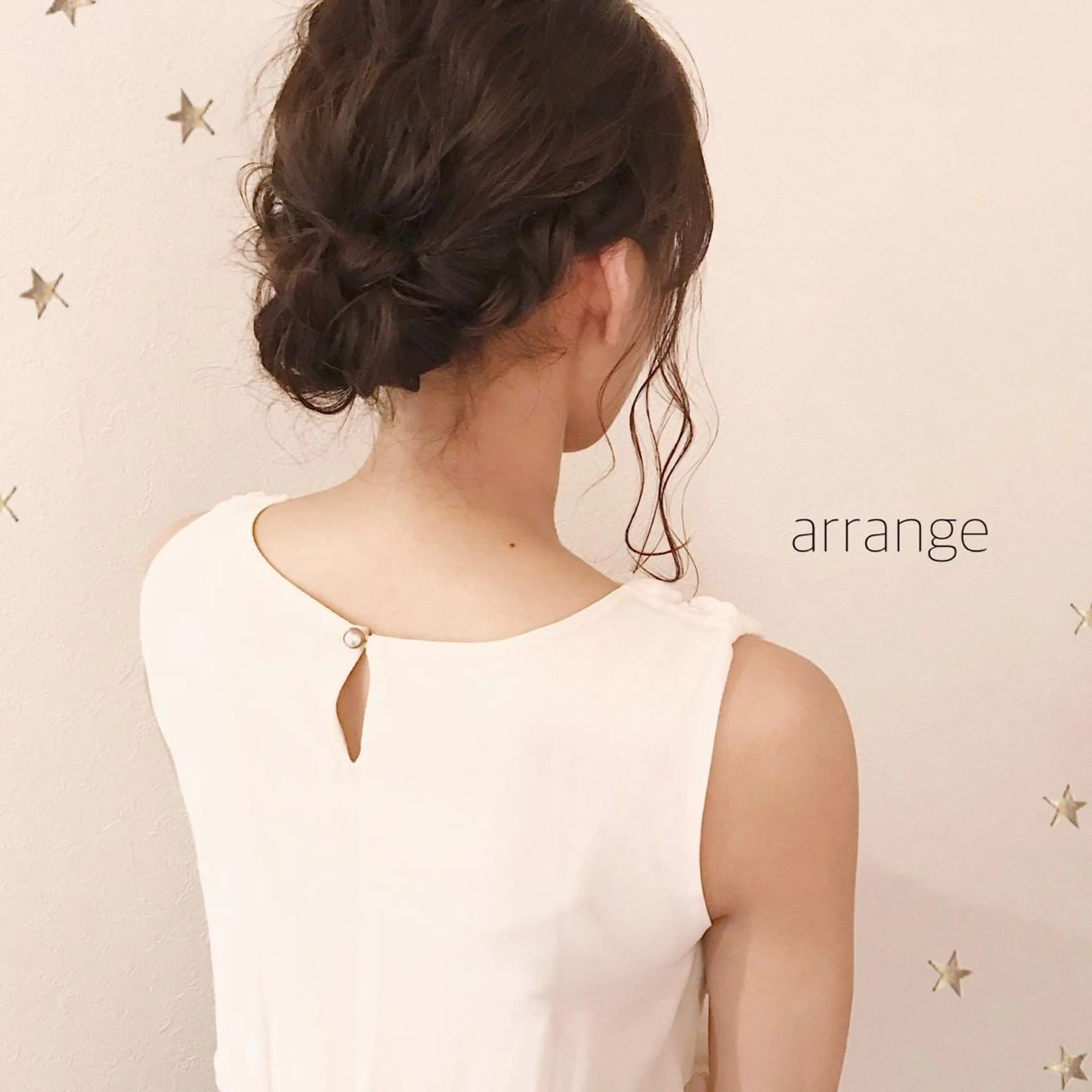 ミディアム ヘアアレンジ salon AKIRA所属・市川 千夏のヘアスタイル