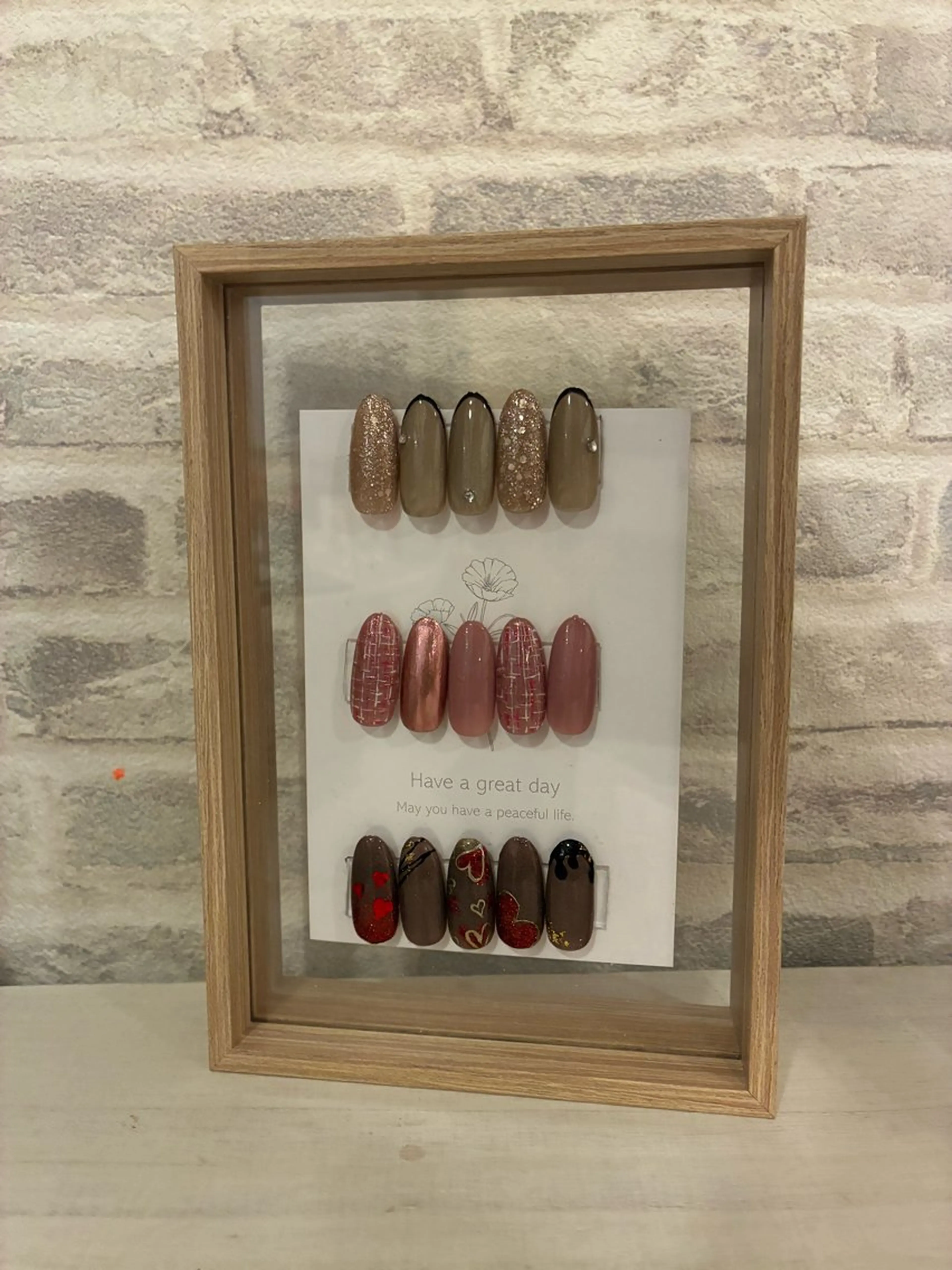 ネイル バレンタイン ジェヌインネイル 間宮のネイルデザイン