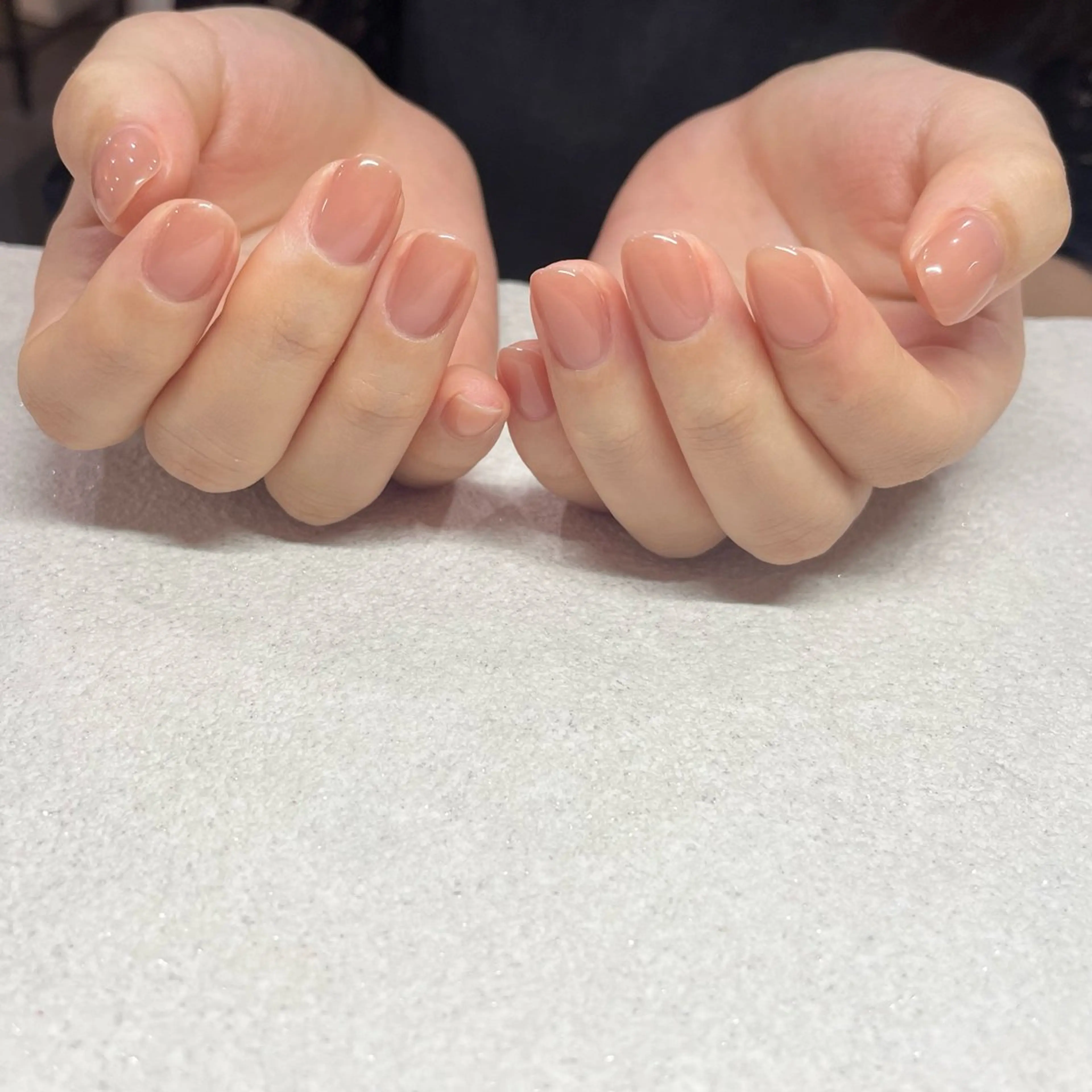 ネイル パラジェルサロン 大人女性が通うサロンのネイルデザイン