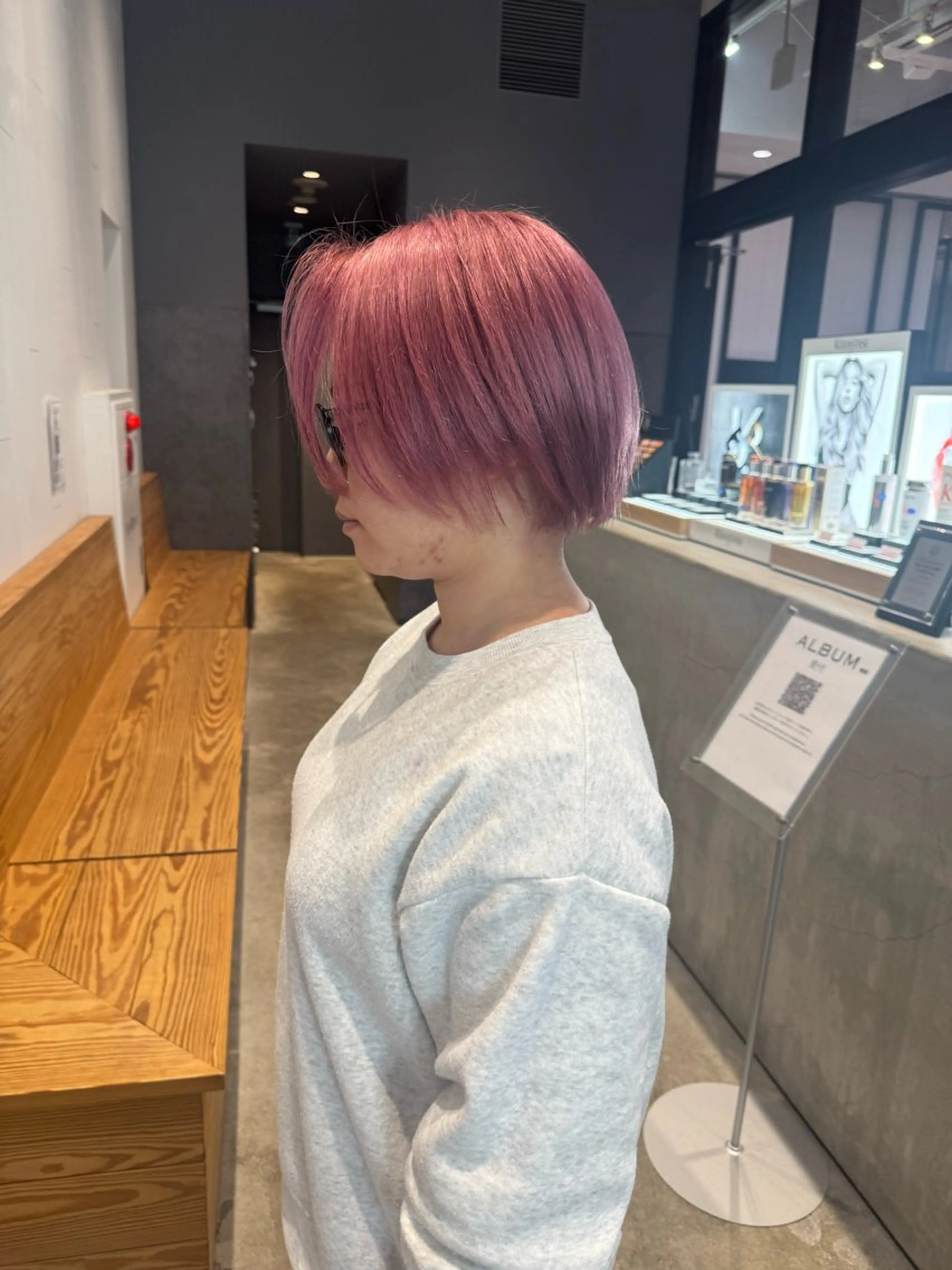 ショート カラー ピンクカラー ヘアカラー 【似合わせカラー】 西口嶺河のヘアスタイル