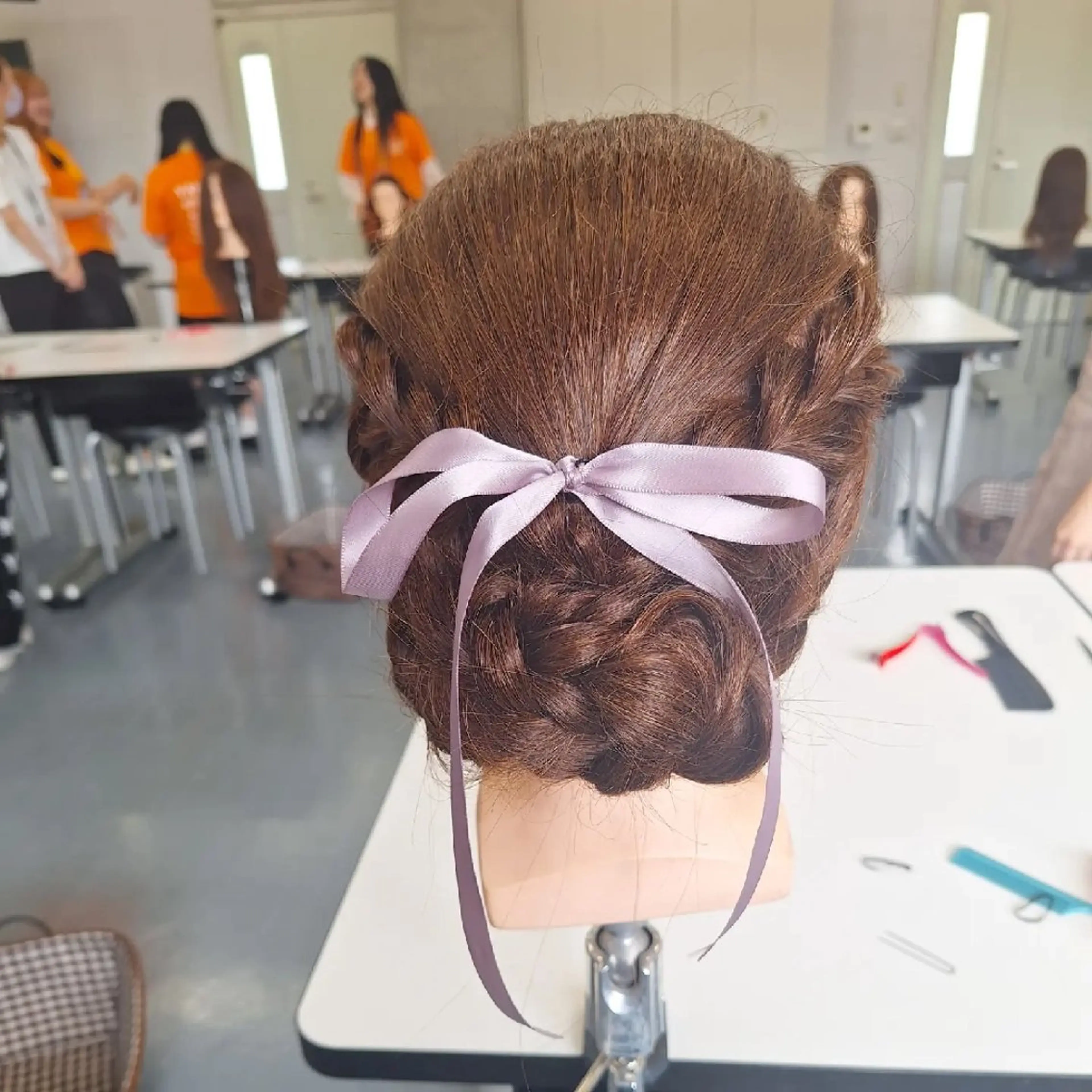 ヘアアレンジ 艶髪縮毛矯正🪽💫 安田彩愛のヘアスタイル