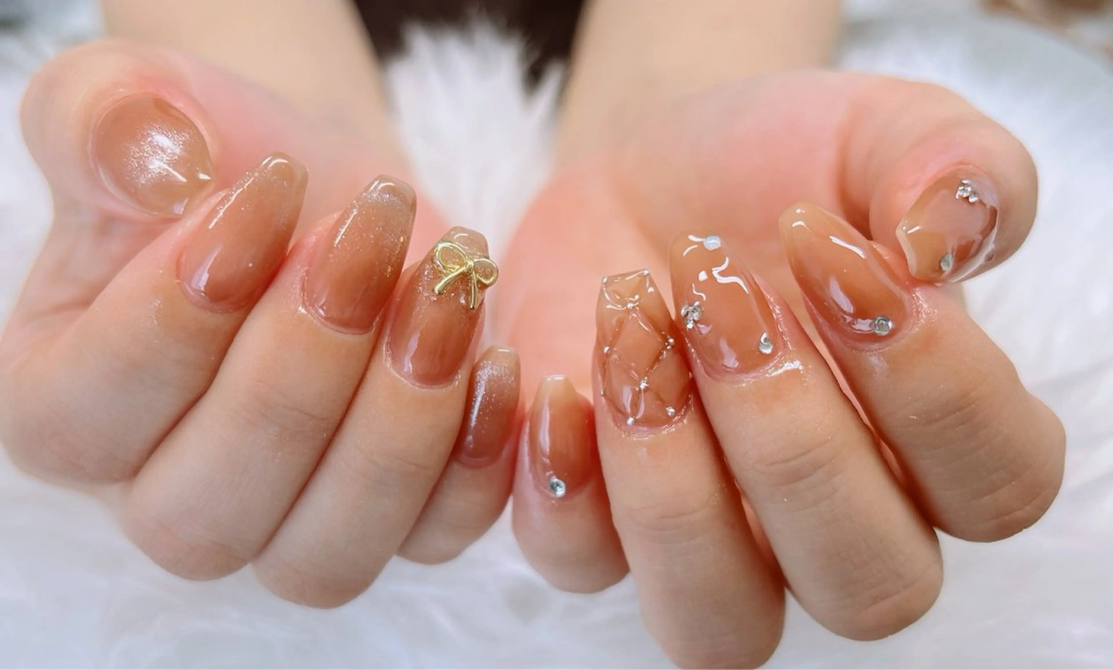 ネイル フレンチネイル 韓国ネイル ロングネイル マグネットネイル 持ち込み ハンドネイル Lee _nailのネイルデザイン