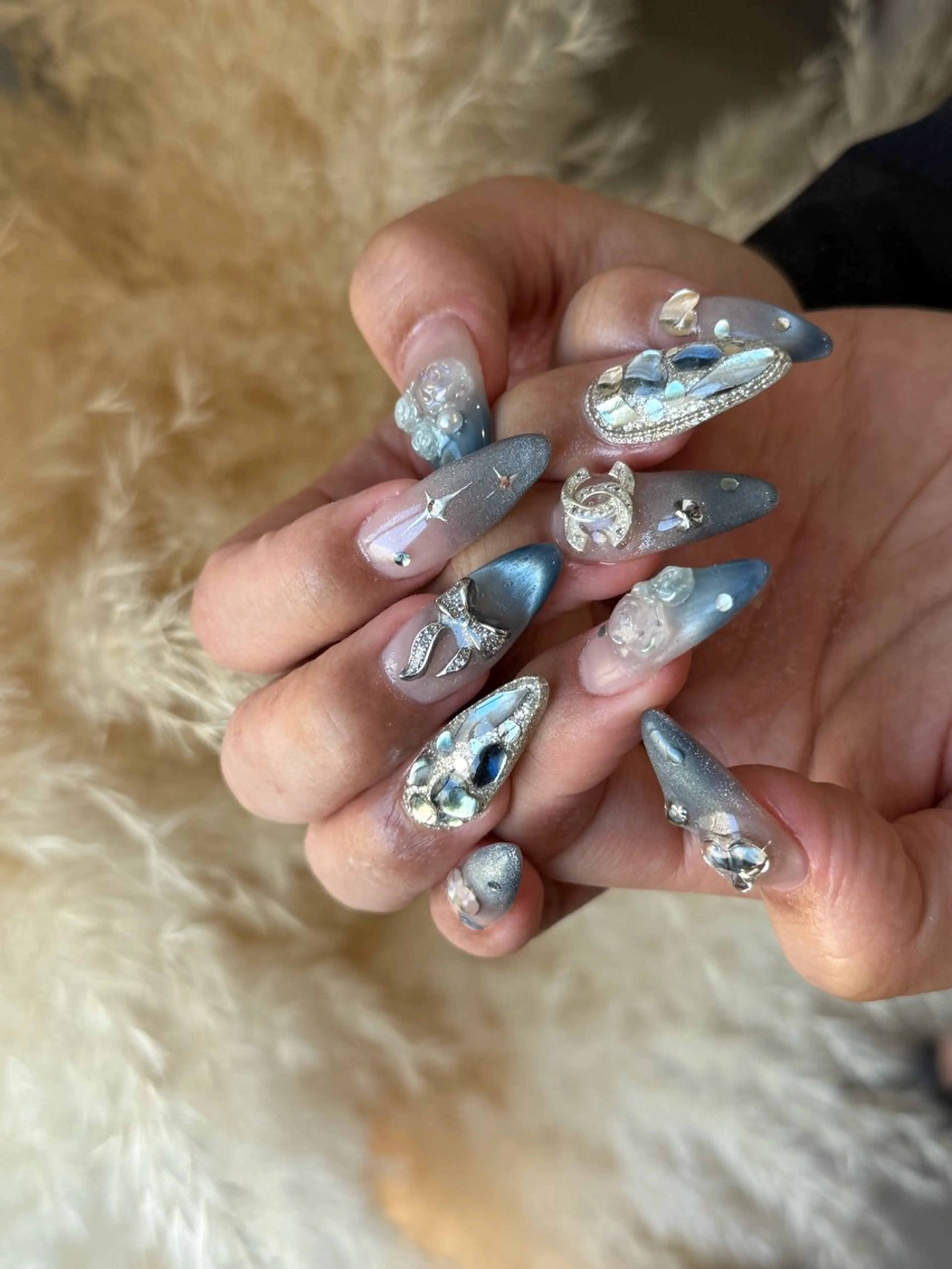 ネイル Lumos nails&eyelashes桜川店所属・Lumos hirocoのネイルデザイン