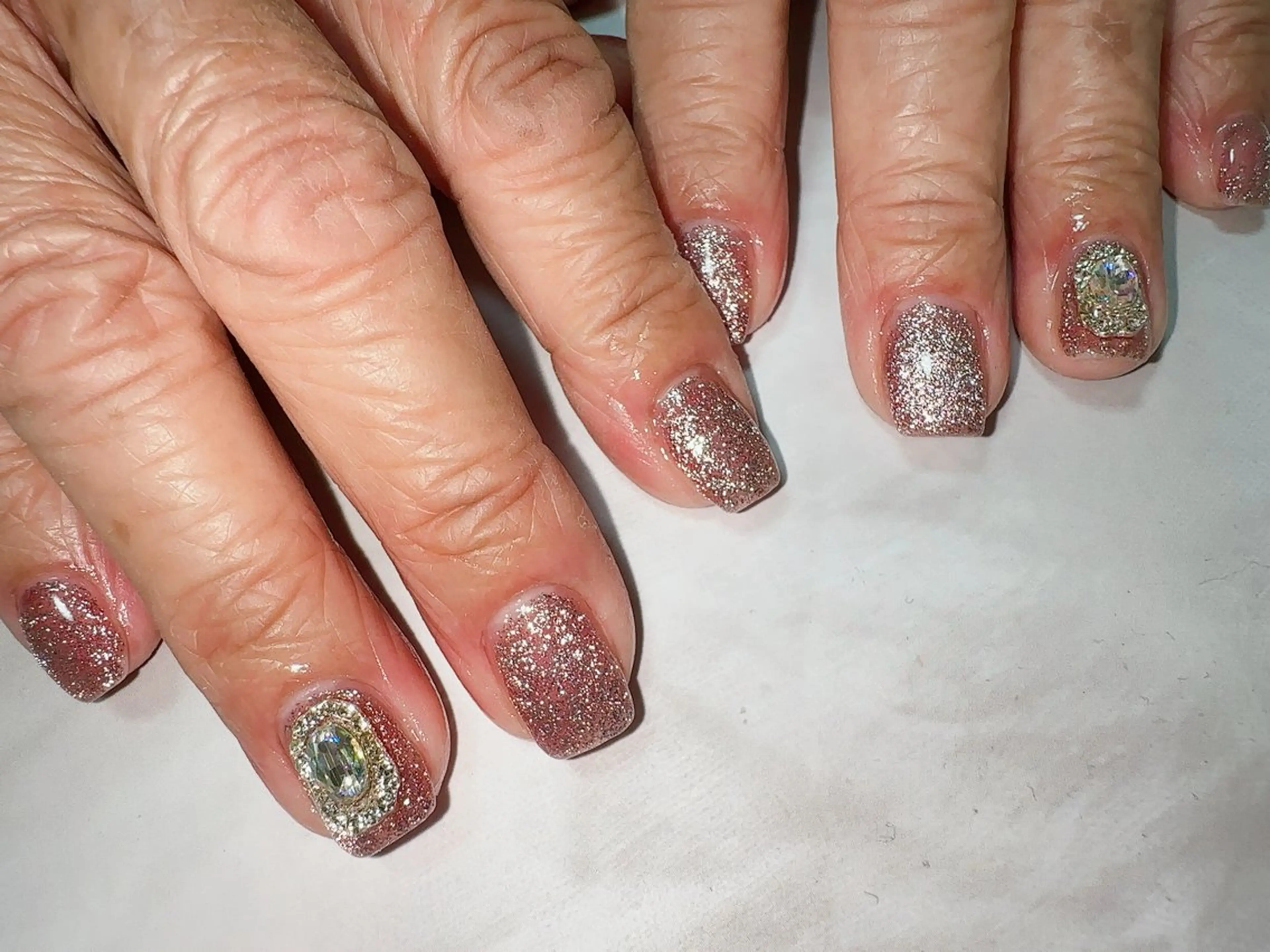 ネイル フラッシュネイル キラキラネイル ハンドネイル nail happiness.のネイルデザイン