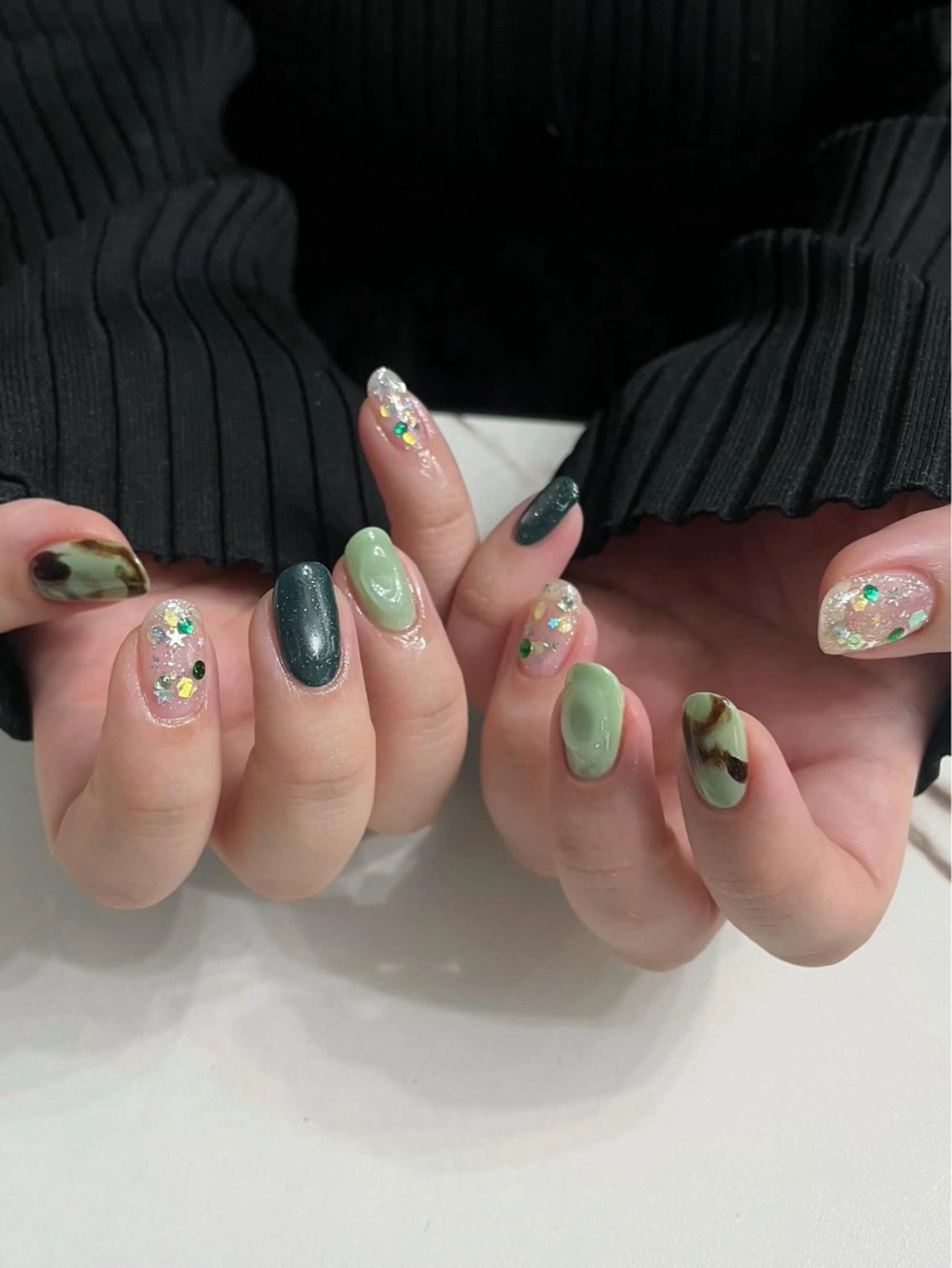 ネイル ハンドネイル F room 表参道のネイルデザイン