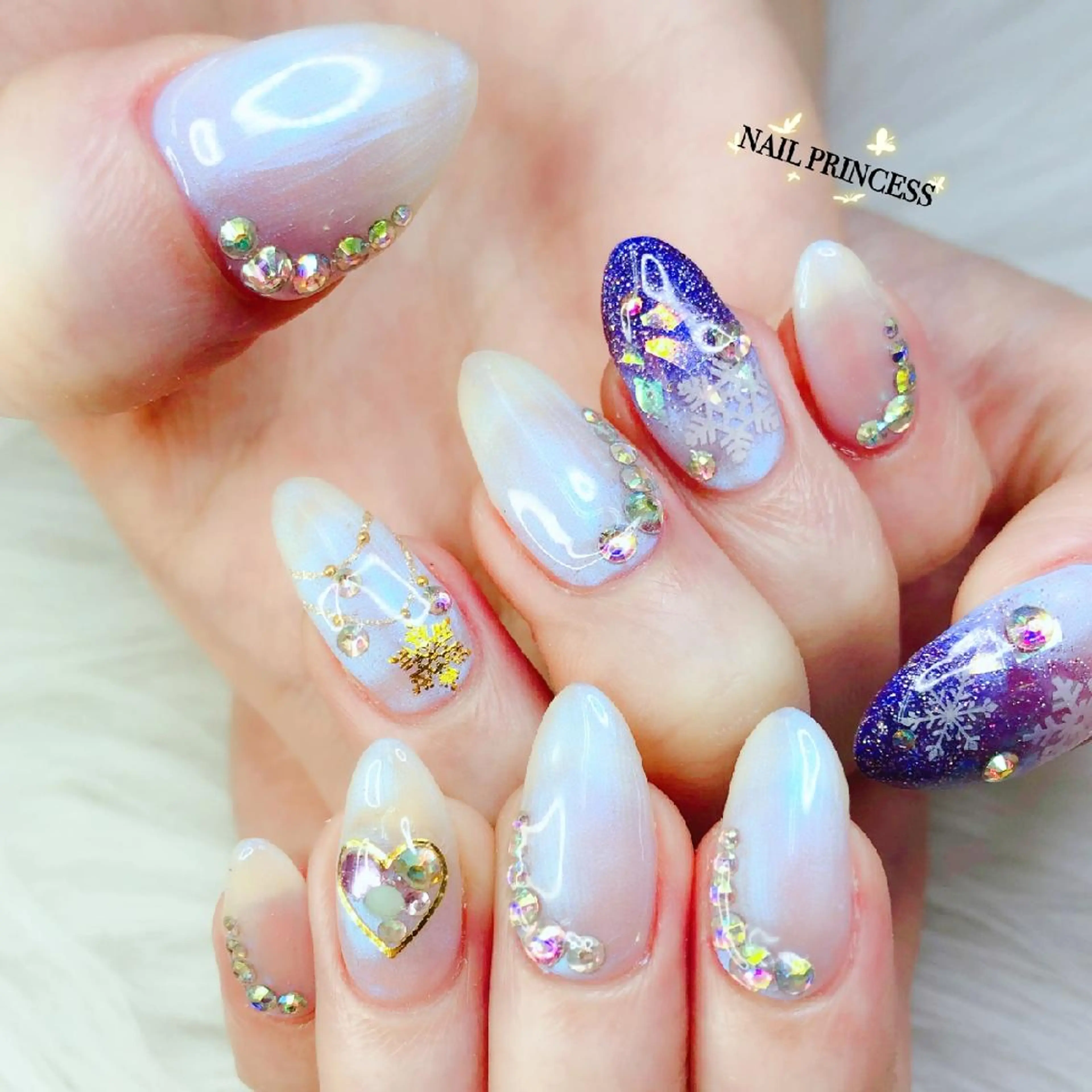 ネイル オーロラネイル ジェルネイル マグネットネイル シンプルネイル ブライダルネイル NailPrincess所属・princess スカルプ専門店のネイルデザイン