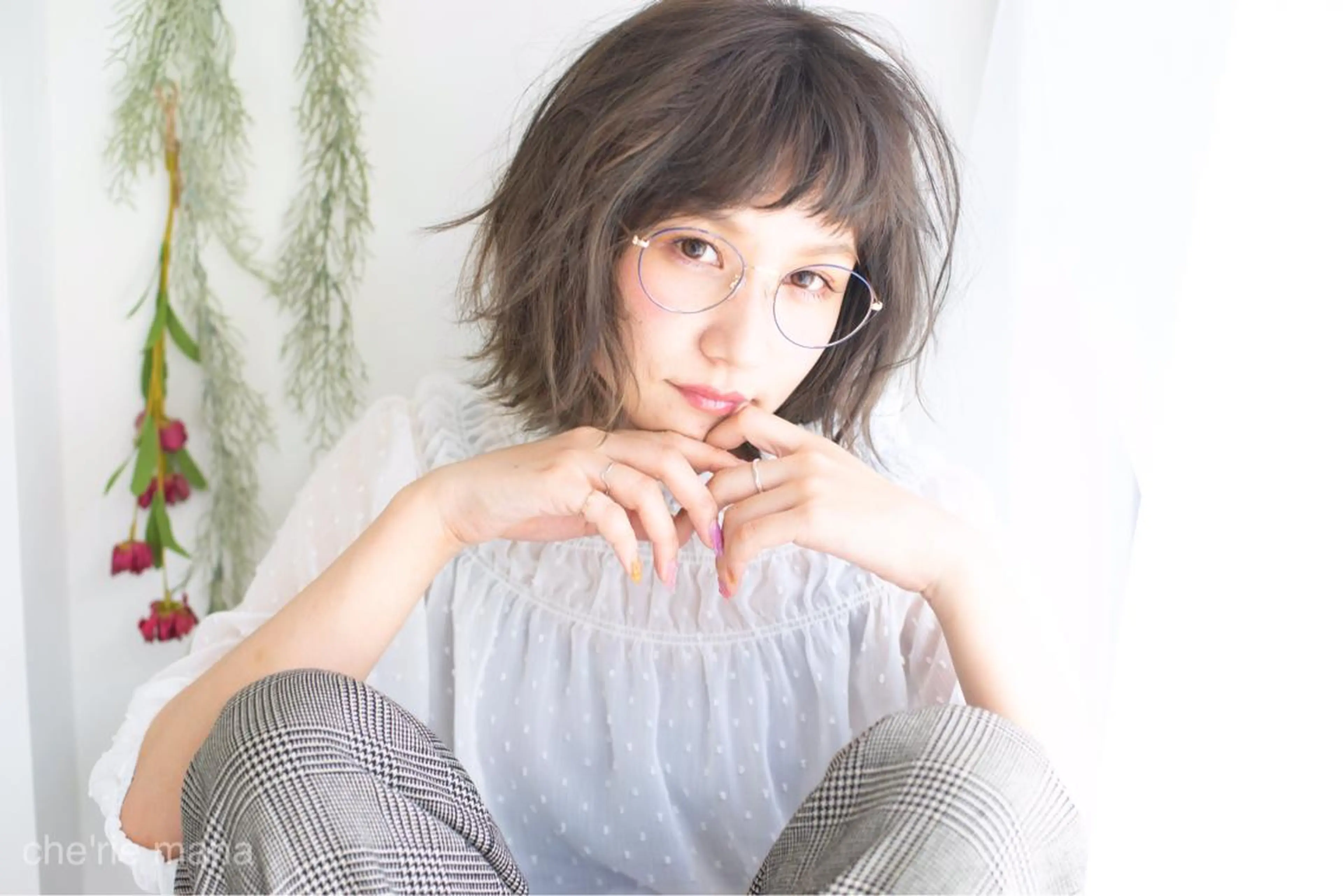 ショート カラー アッシュ ベージュカラー 透明感カラー デザインカラー グレージュ 佐藤 愛美のヘアスタイル